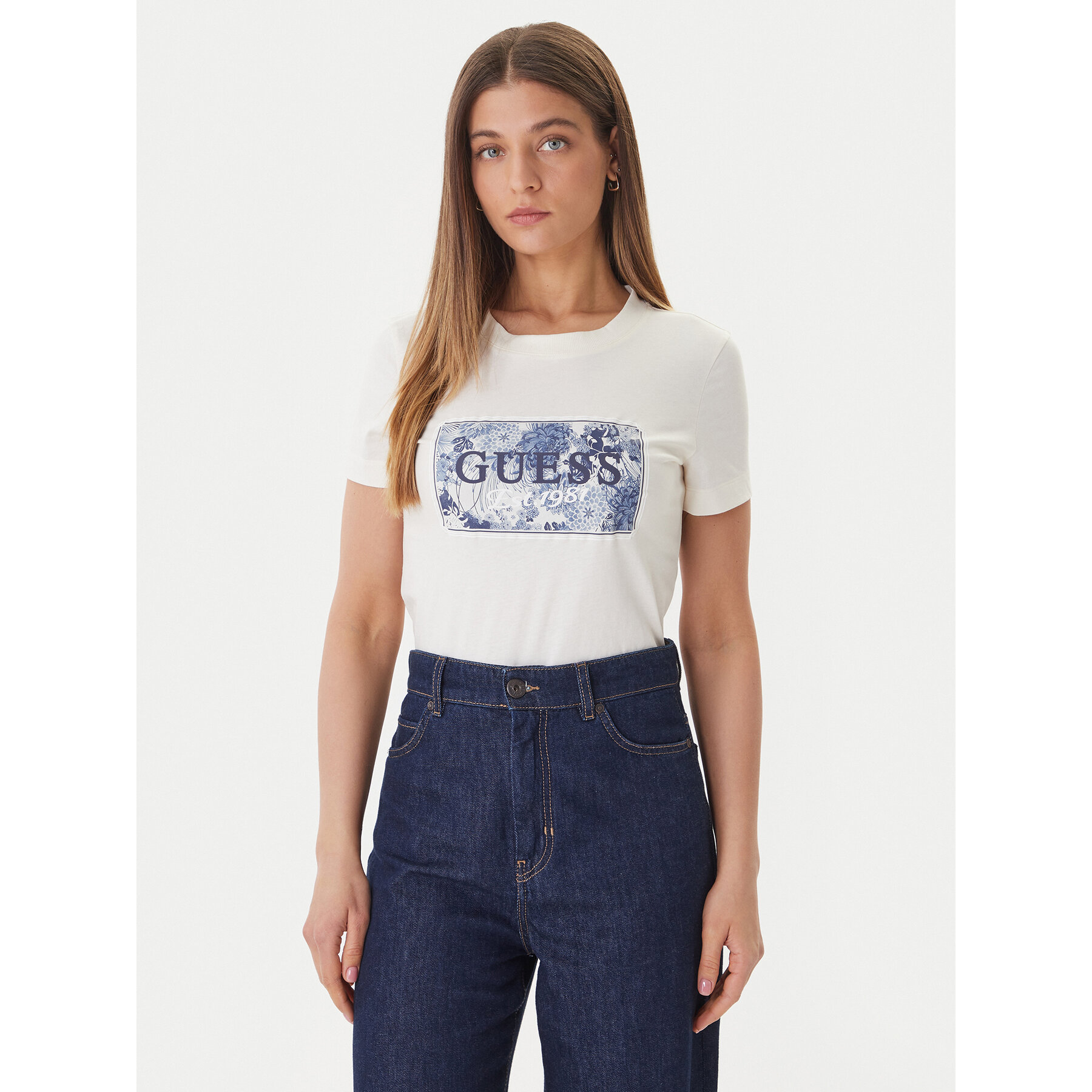 Guess T-shirt W6GP02 K2753 Écru Regular Fit