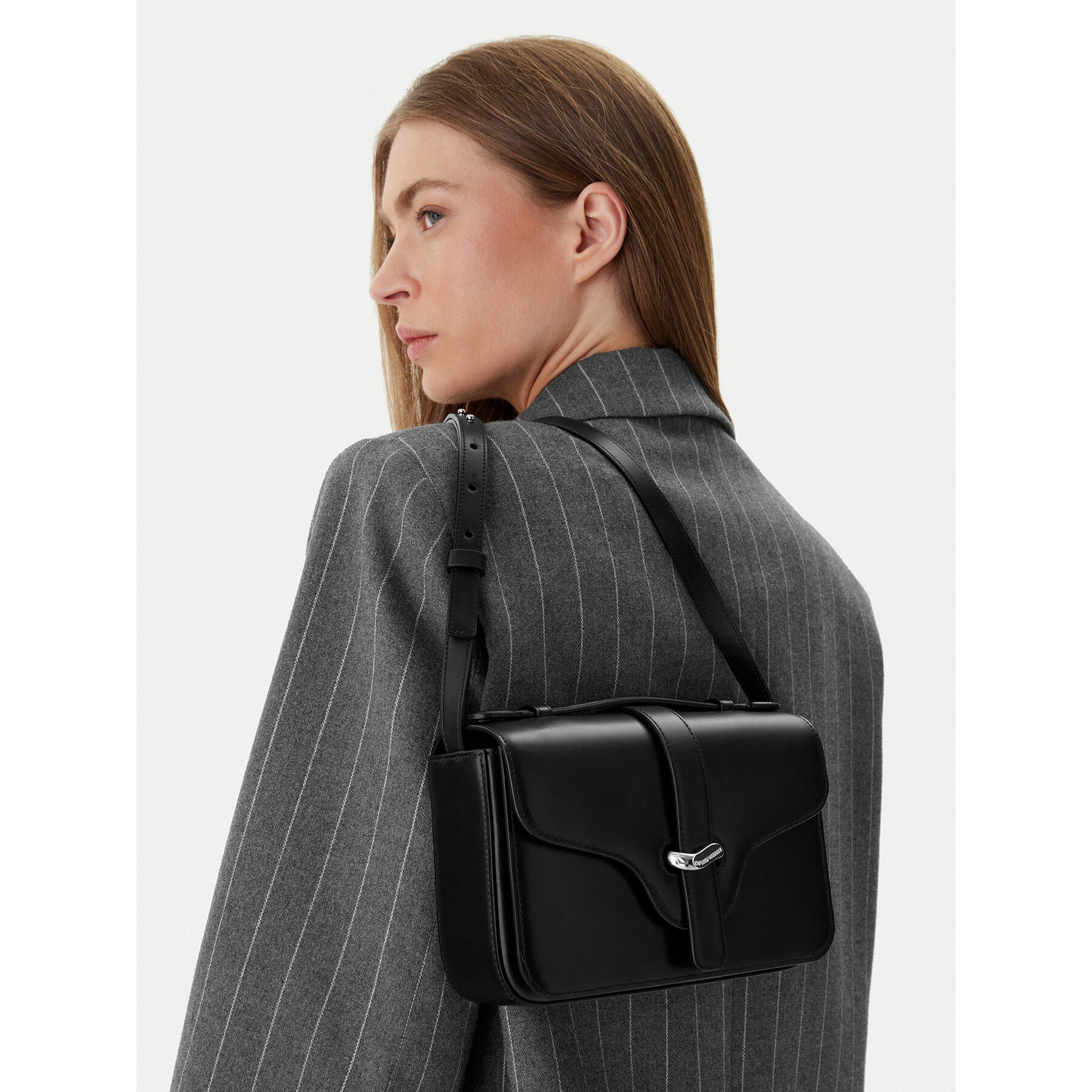 Kabelka Emporio Armani EW004419 AF25356 UC001 Čierna