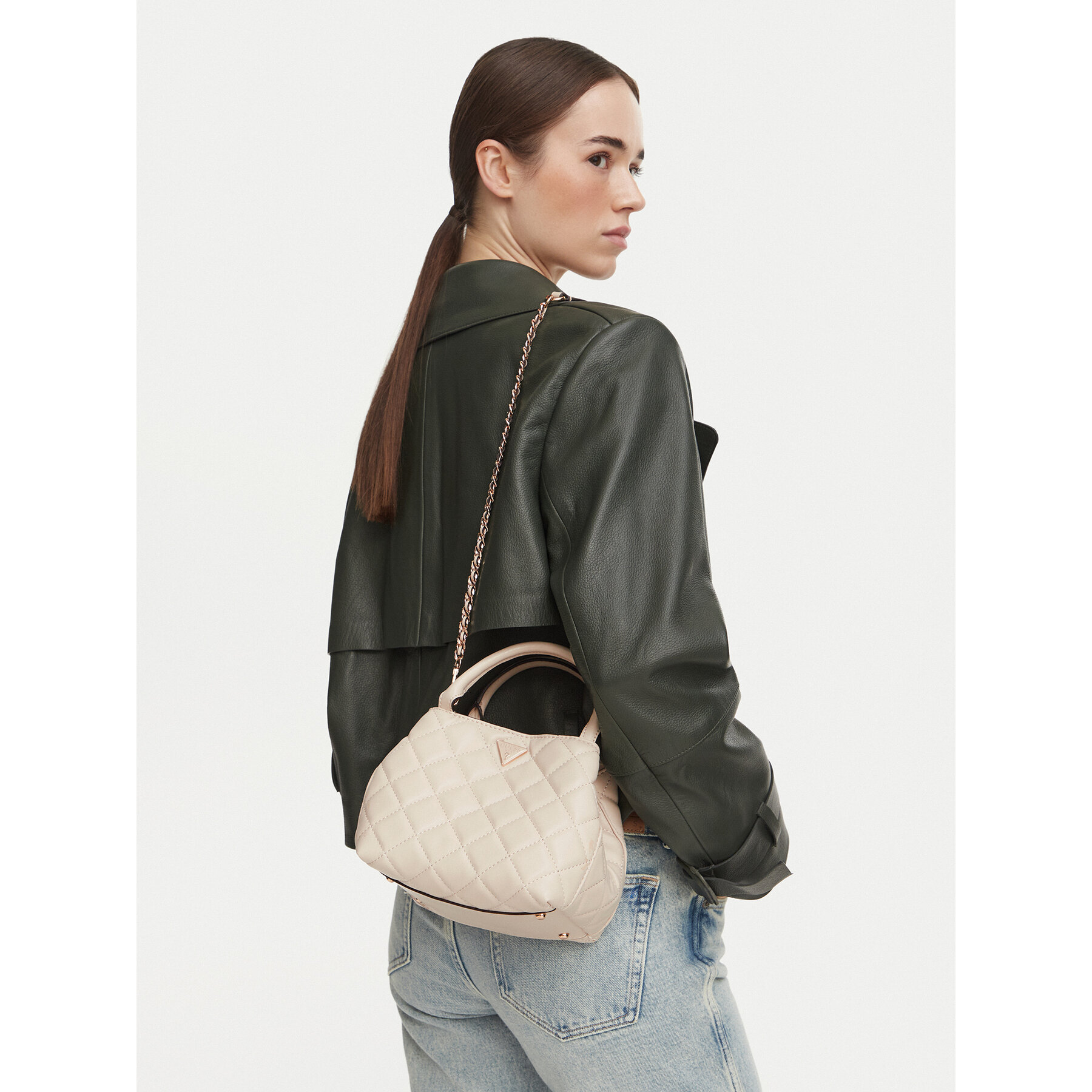 Дамска чанта Guess Juliet Mini HWQG24 56710 Кремав