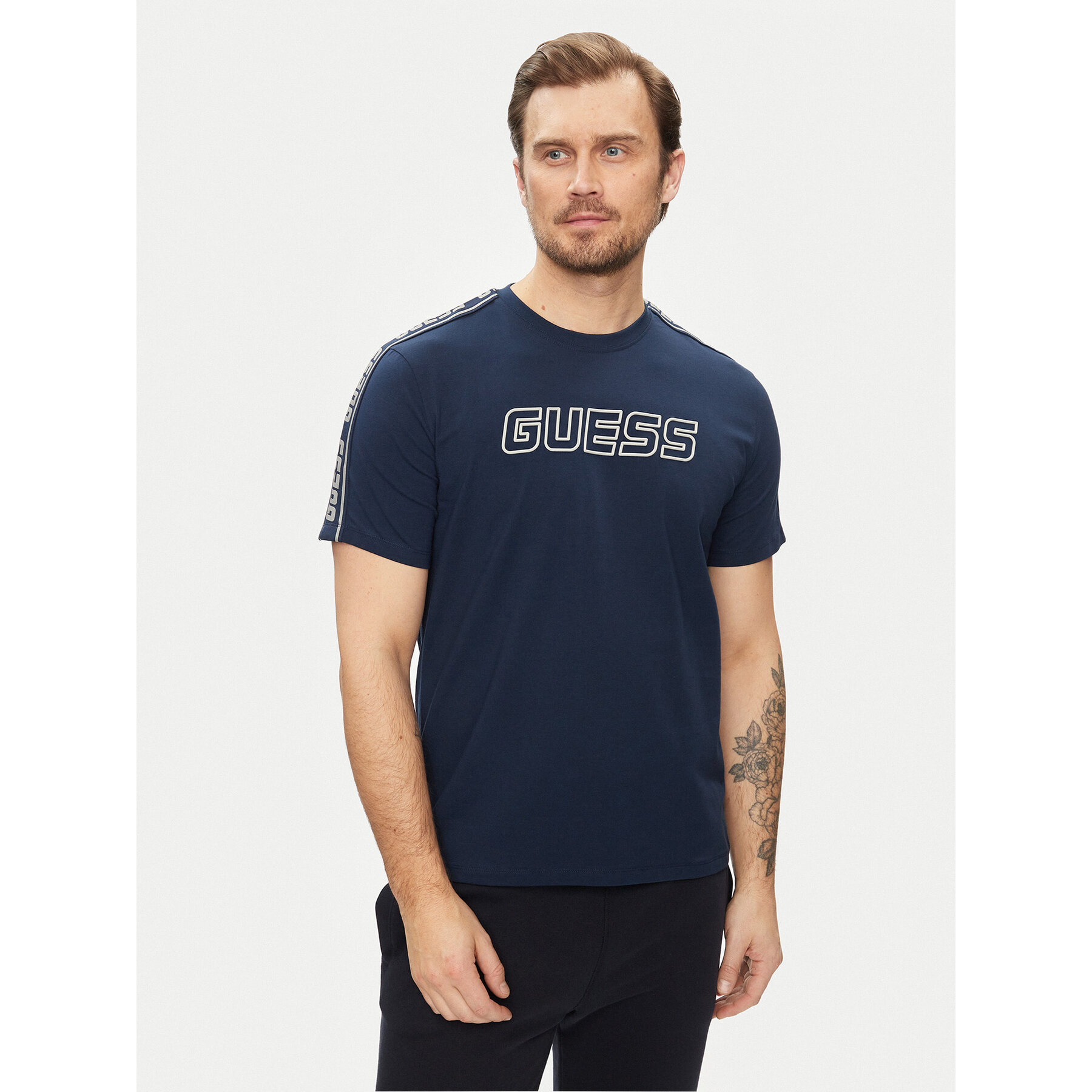 Guess T-Shirt Arlo Z4GI18 J1314 Μπλε Regular Fit