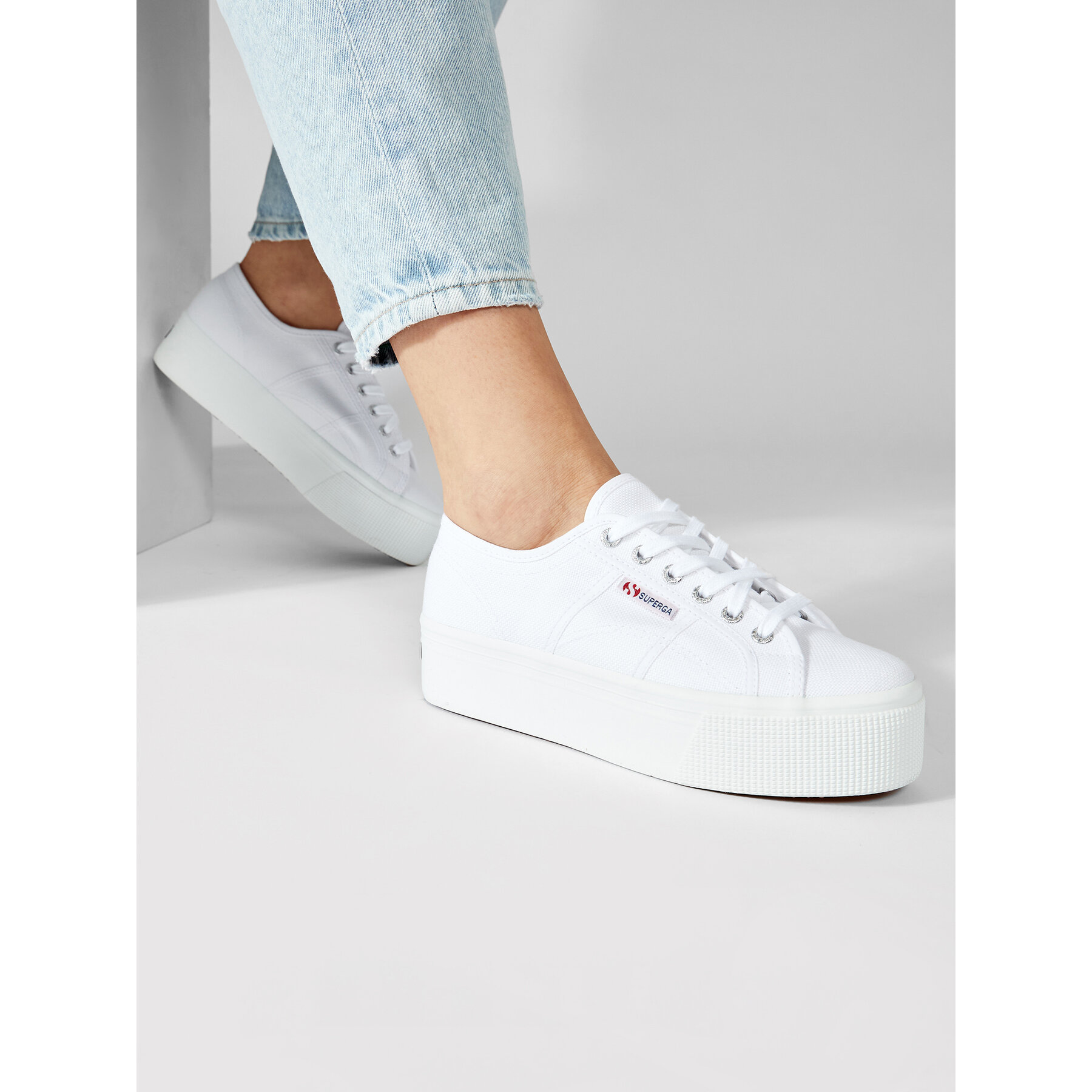Tenis superge Superga 2790 Cotw Linea Up And Down S9111LW Bela