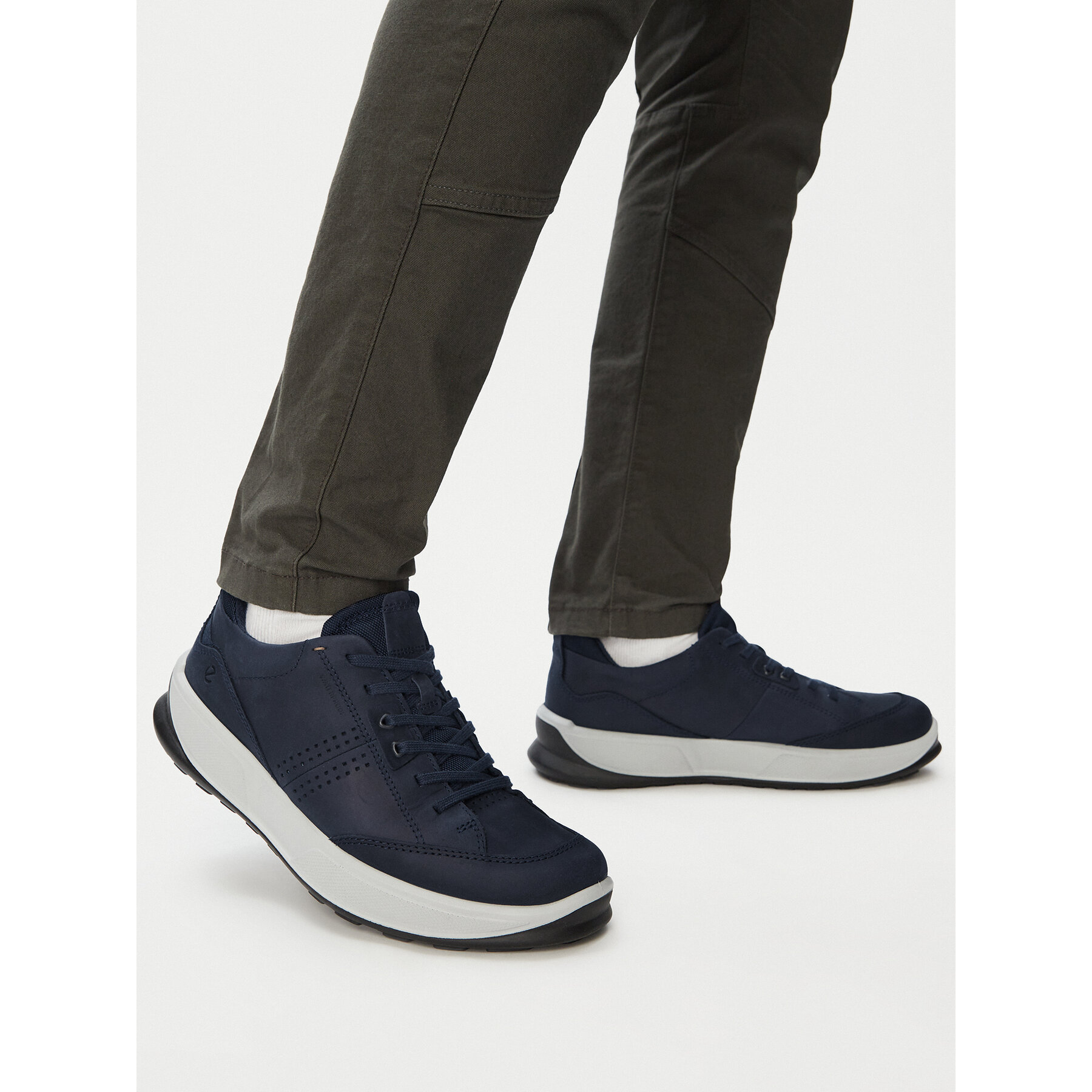 Sneakersy ECCO Byway 2.0 52280450595 Tmavomodrá