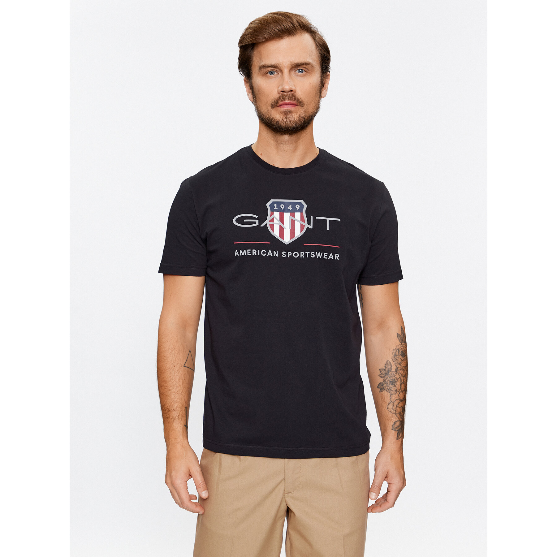 Gant Marškinėliai Reg Archive Shield Ss 2003199 Juoda Regular Fit