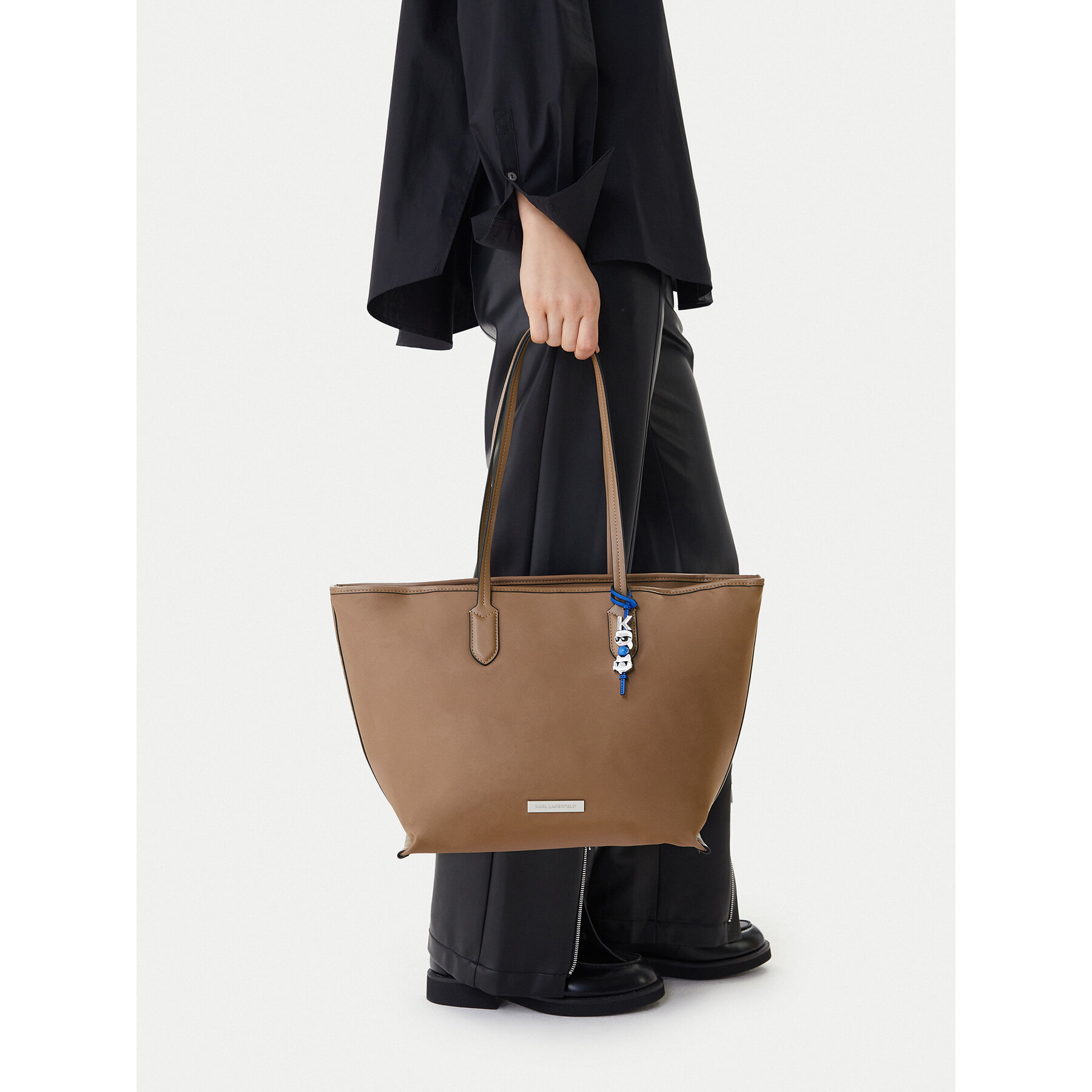 Дамска чанта KARL LAGERFELD B1W30012 Кафяв