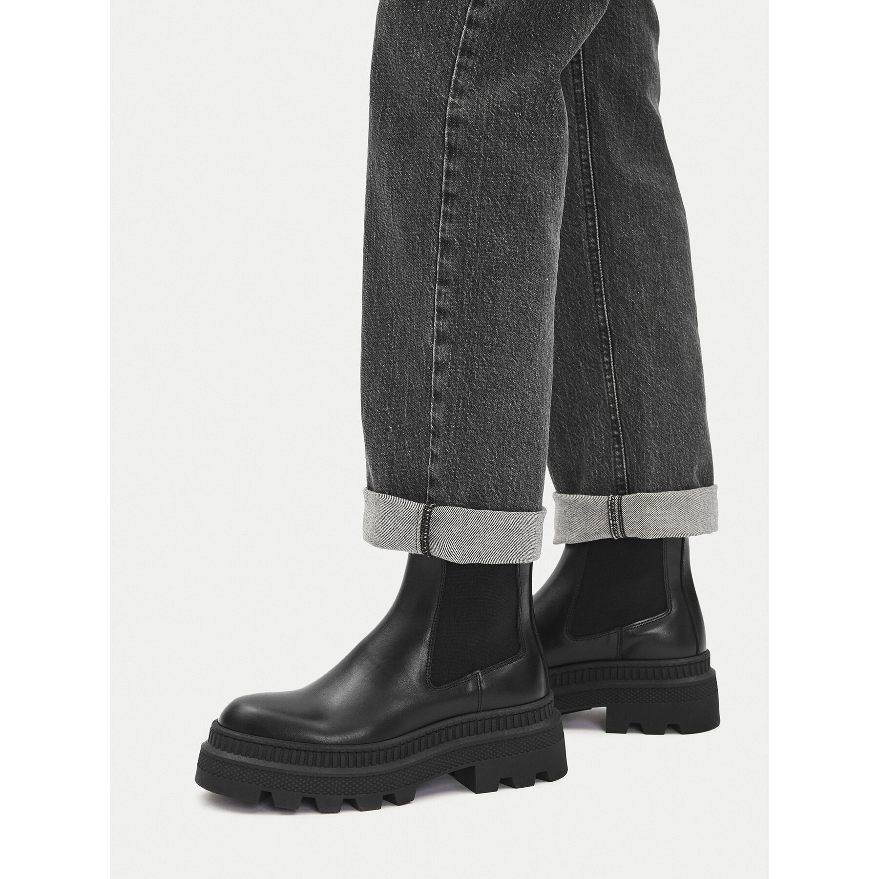 Členková obuv s elastickým prvkom Badura C-BIRDIE-40804 Čierna