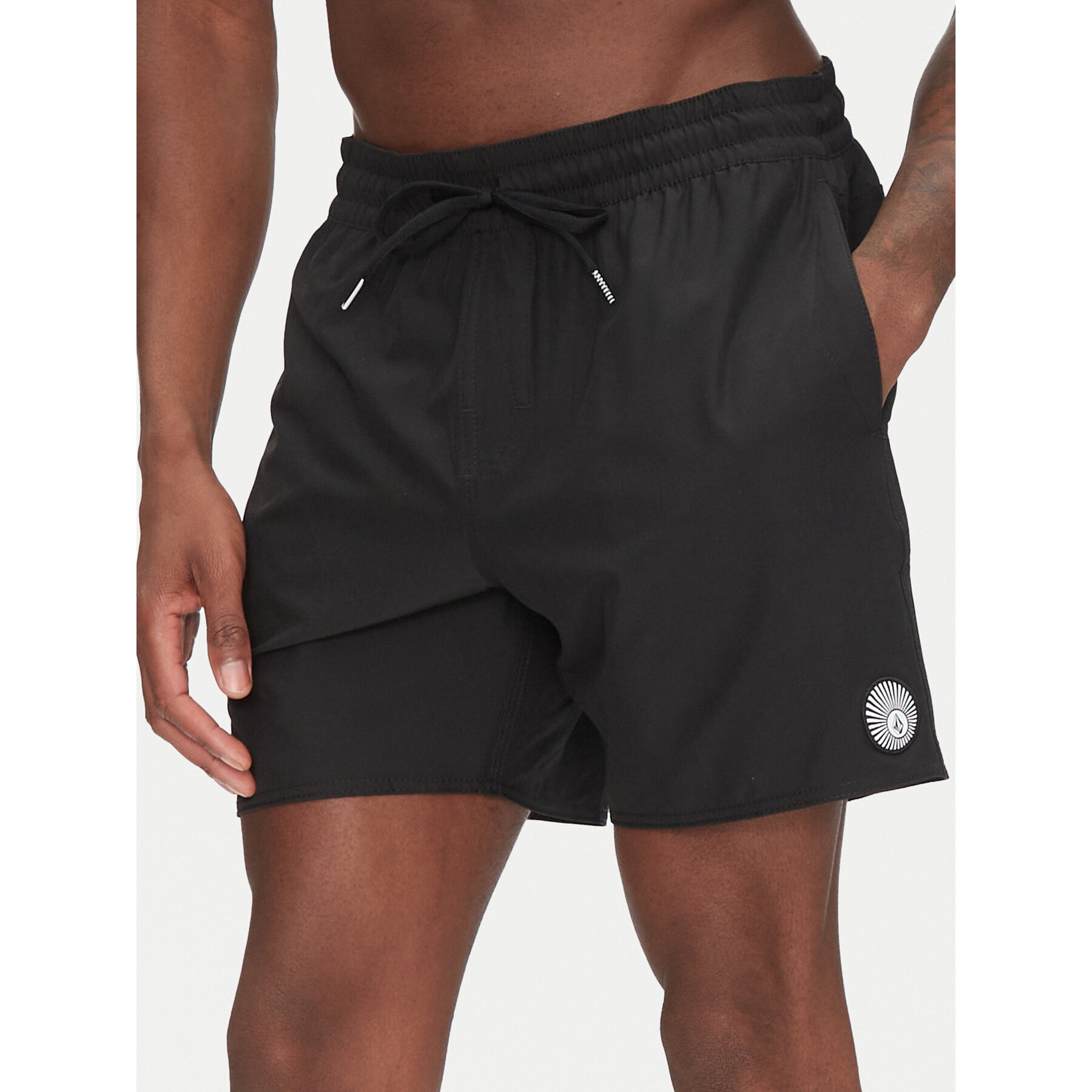 Volcom Badeshorts Lido A2512503 Schwarz Regular Fit