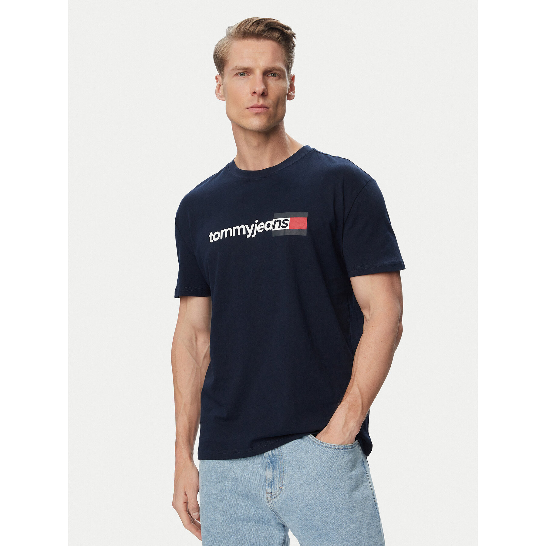 Tommy Jeans T-Shirt Entry Dna DM0DM23406 Dunkelblau Regular Fit