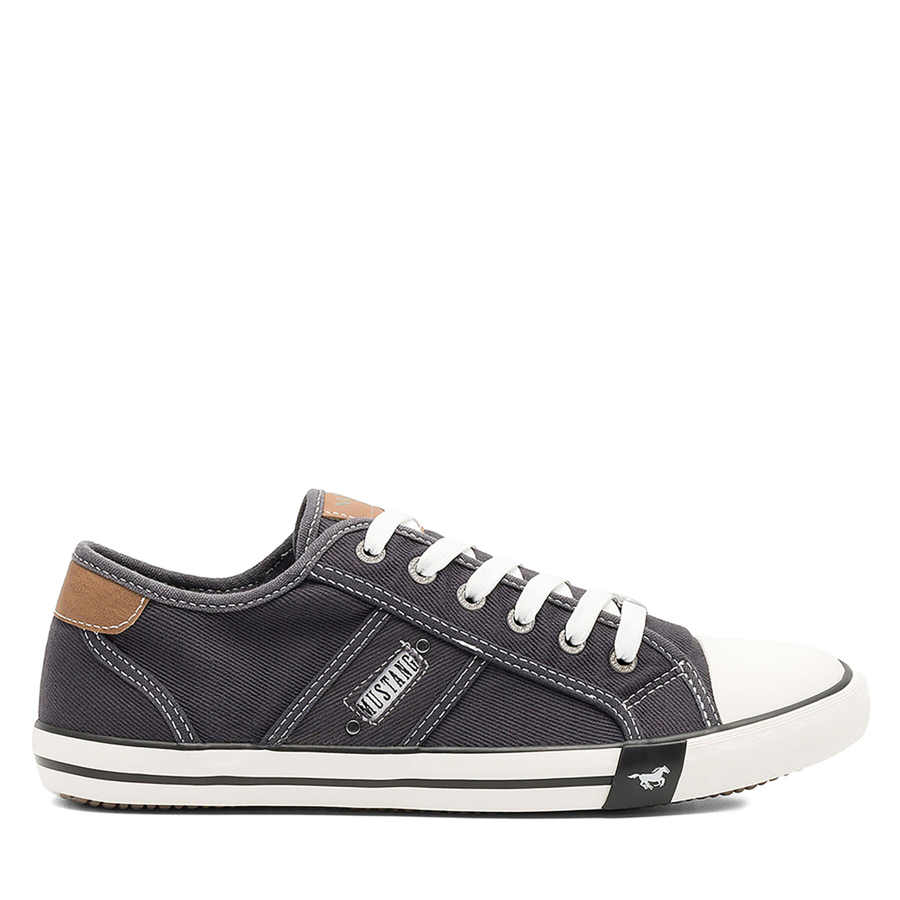 Sneakers aus Stoff Mustang