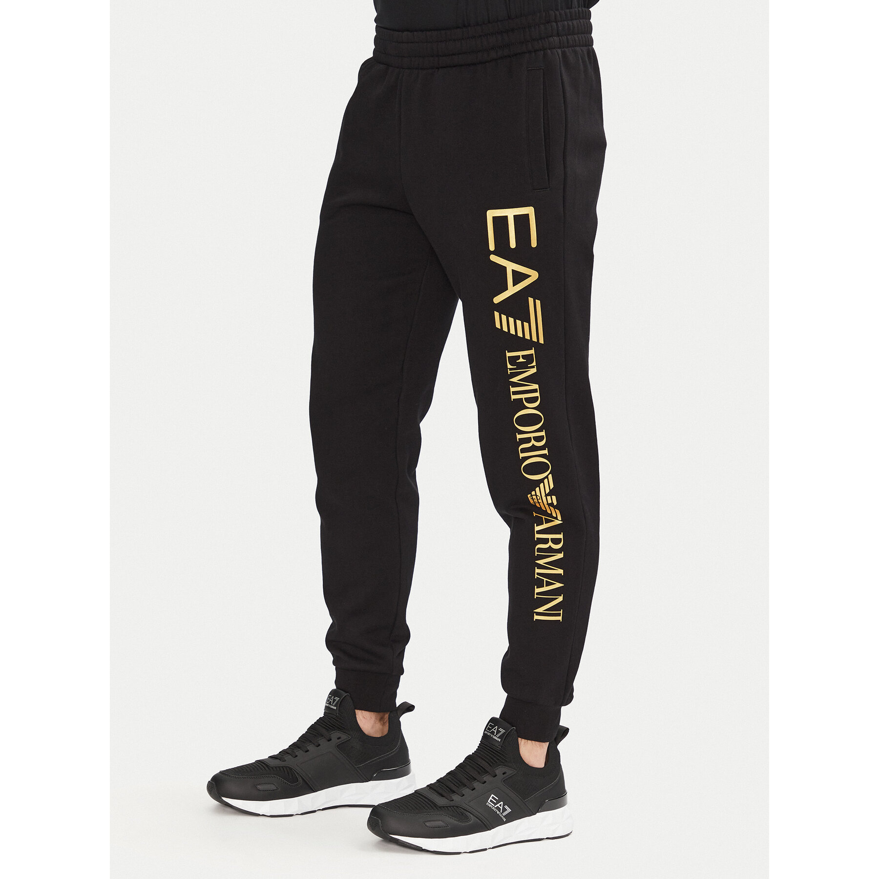 EA7 Emporio Armani Jogginghose 7M000572 AF10377 MC004 Schwarz Regular Fit