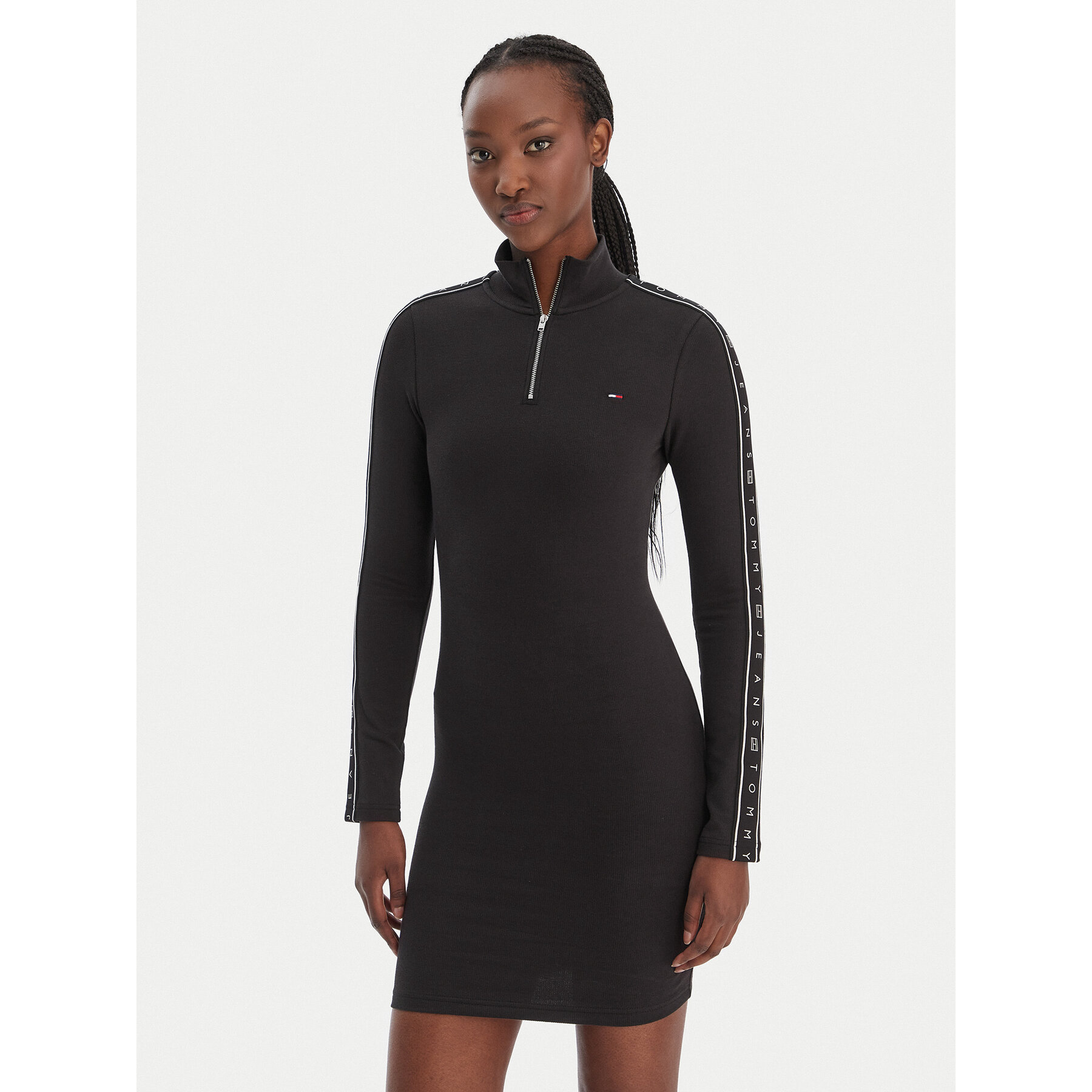 Tommy Jeans Kleid für den Alltag DW0DW22529 Schwarz Regular Fit