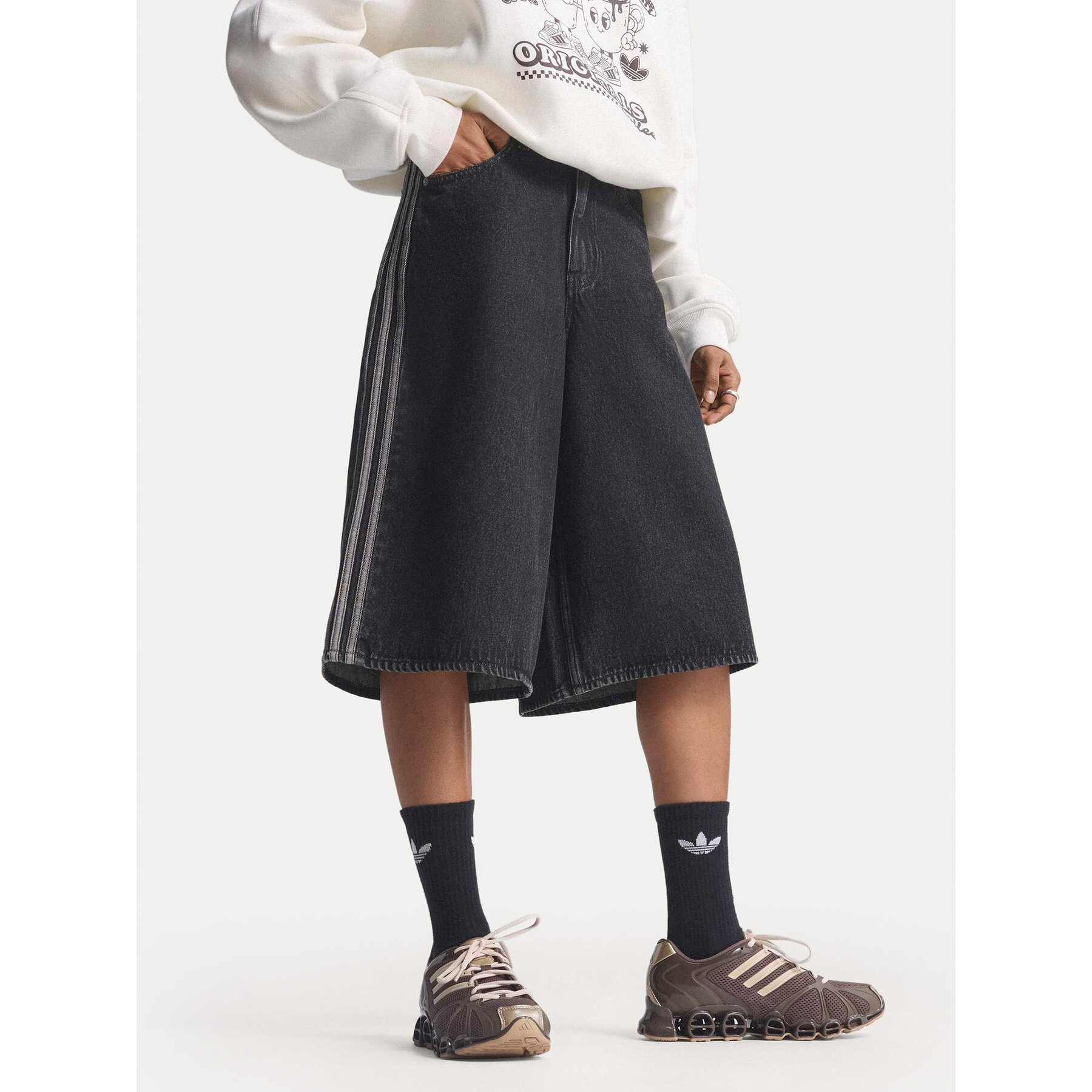 adidas Jeansshorts Firebird Jorts KD2916 Schwarz Oversize