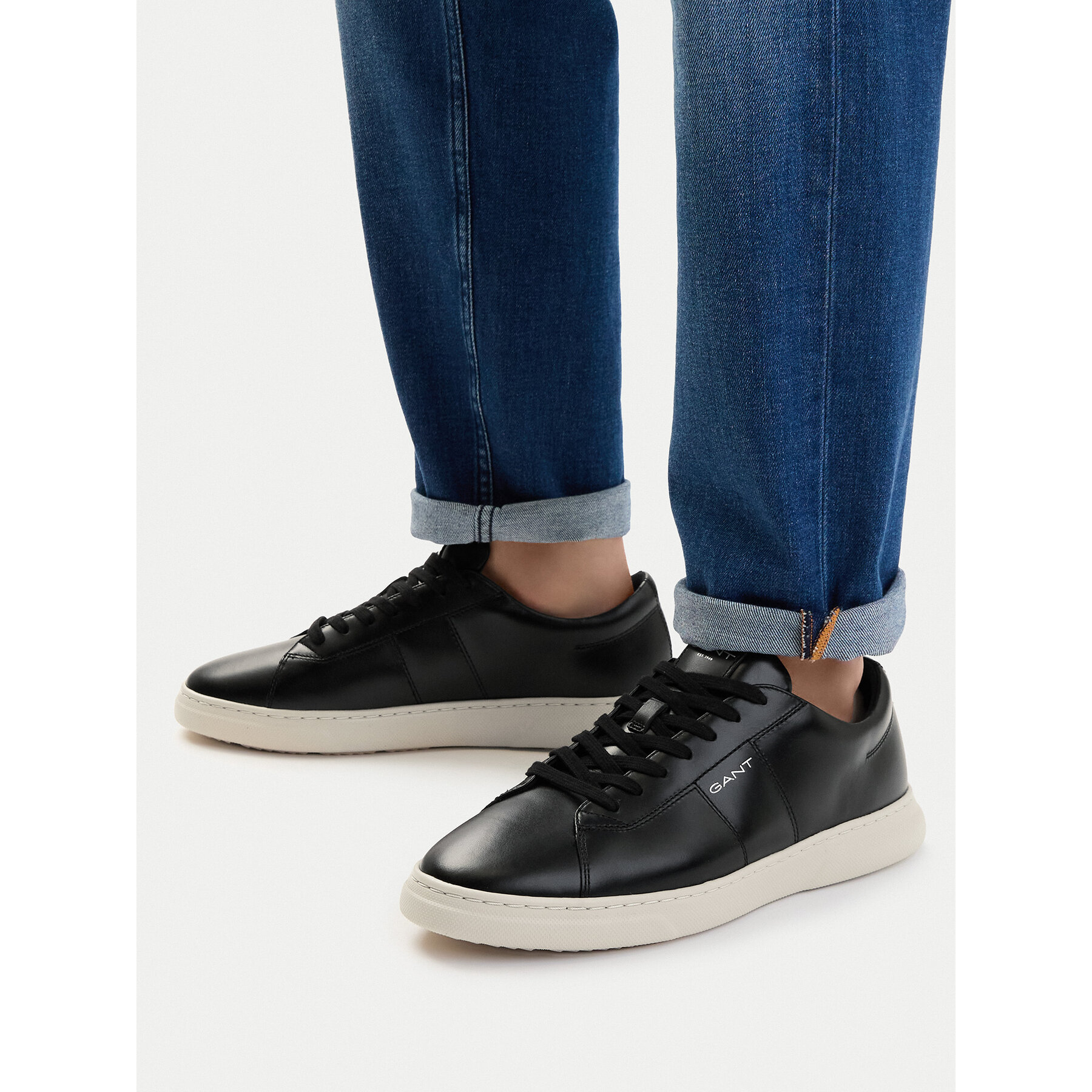 Sneakersy Gant 32631215 Čierna