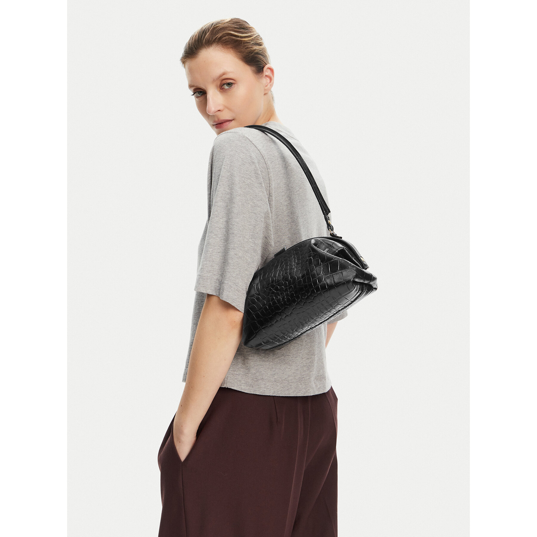 Geantă Balagan Hug L Negru