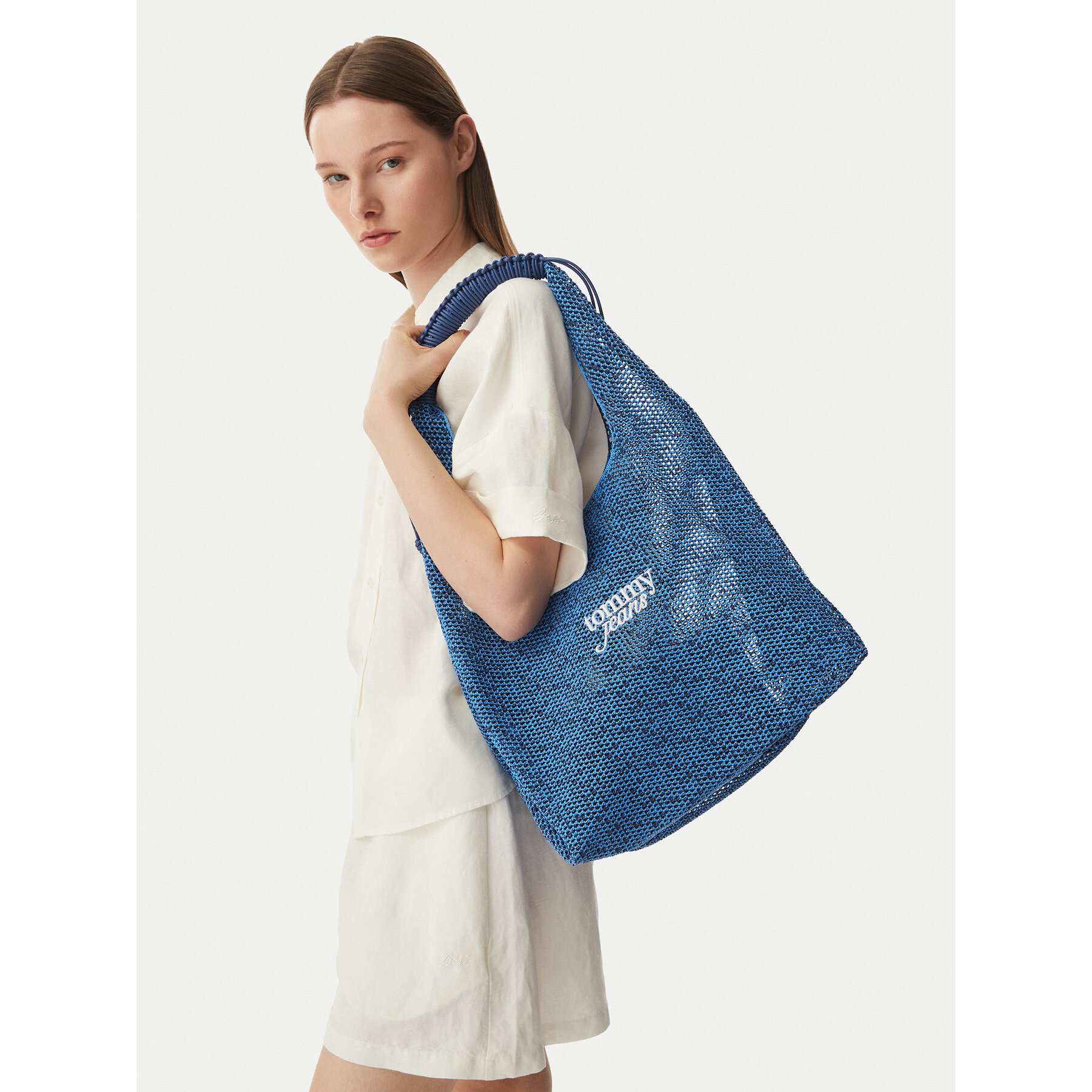 Kabelka Tommy Jeans Tjw Summer Crochet Hobo AW0AW18778 Modrá