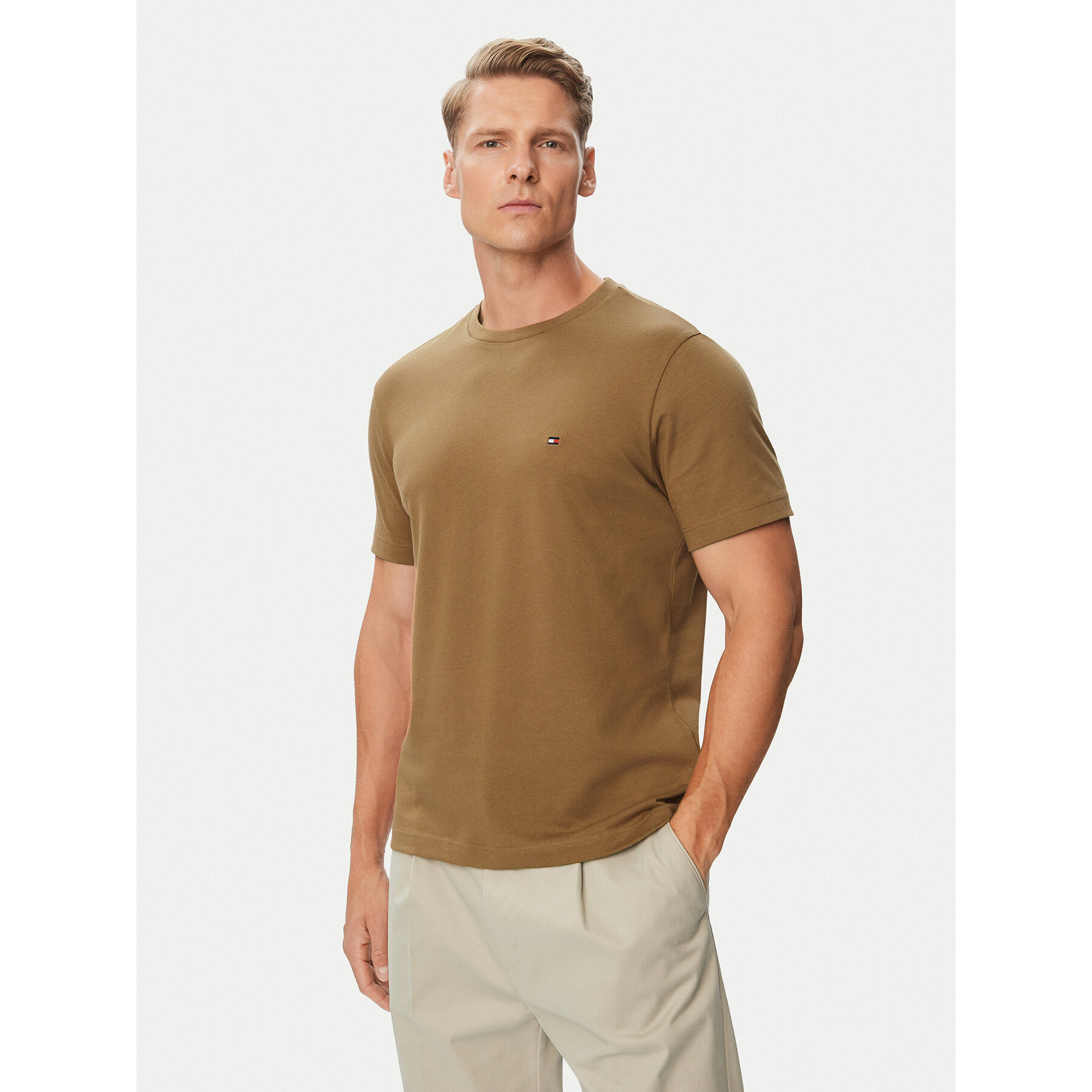 Tommy Hilfiger T-Shirt Ess Seasonal MW0MW39995 Braun Regular Fit