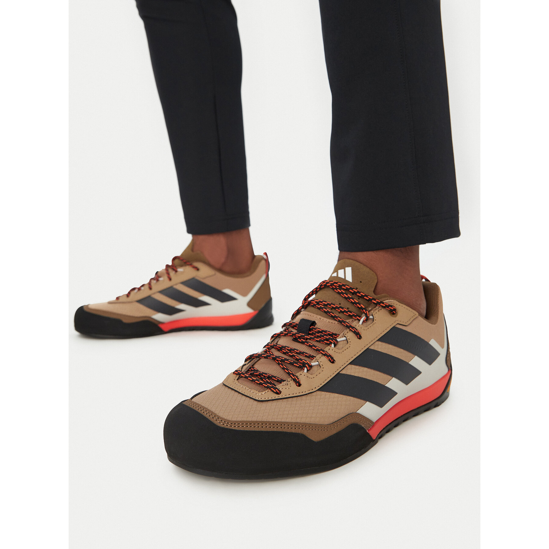 Superge adidas Terrex Skychaser Solo Approach JS4329 Rjava
