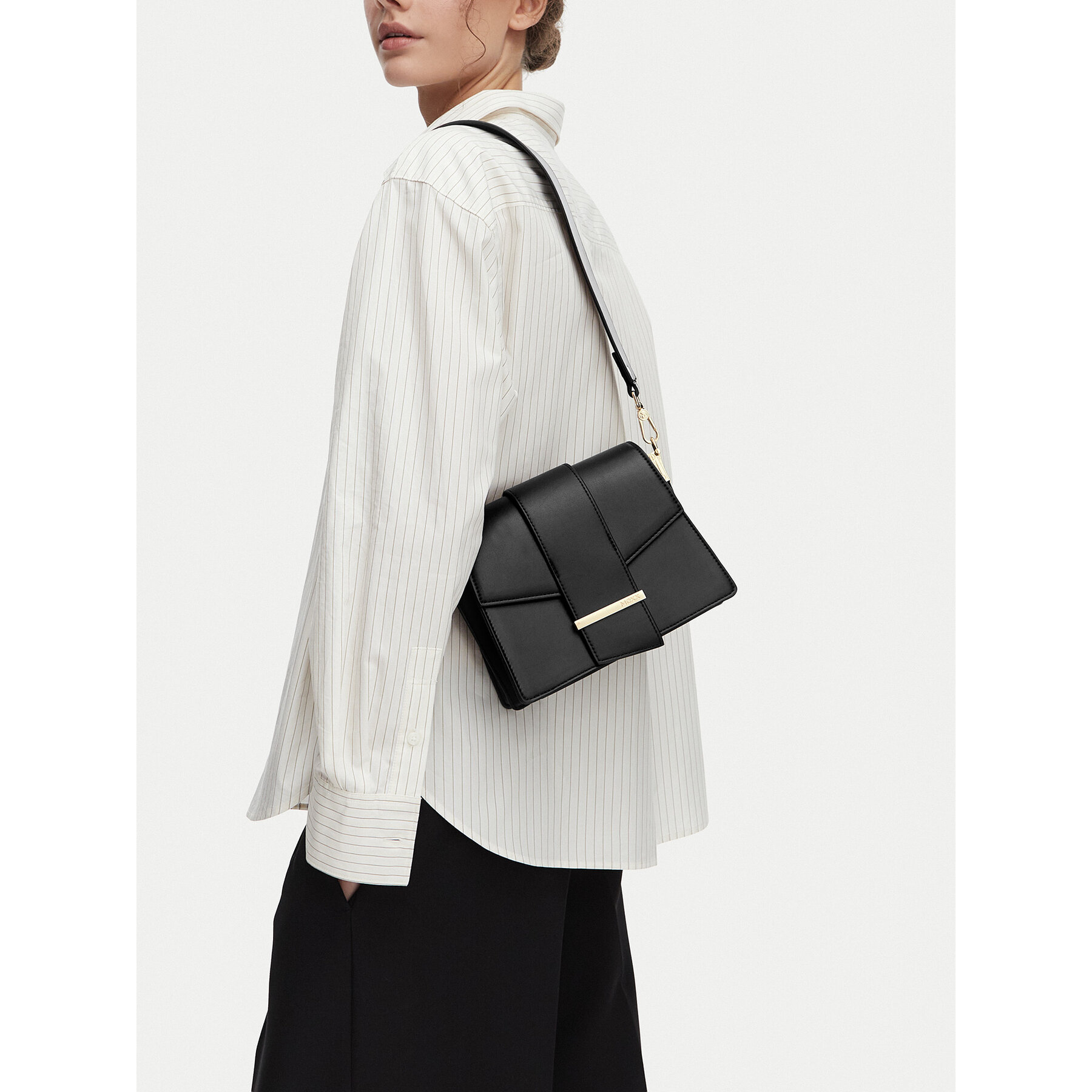 Geantă MEXX CEO-MEXX-S-004-10 Negru