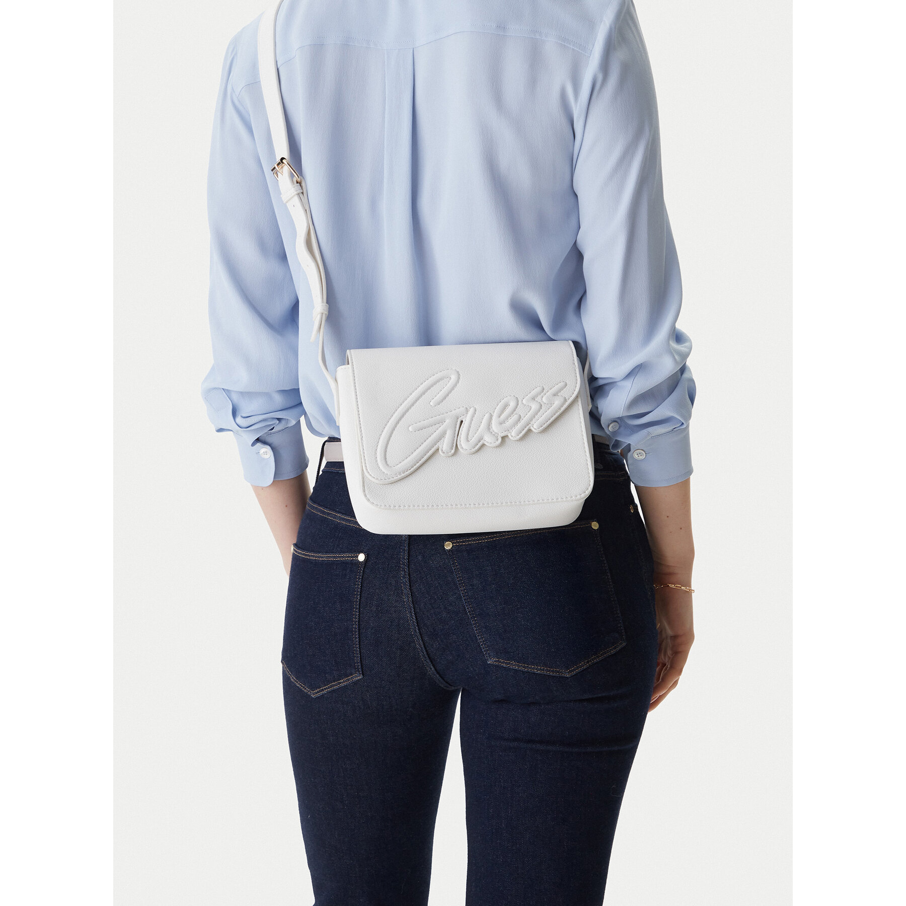 Дамска чанта Guess J3YZ32 WG730 Бял