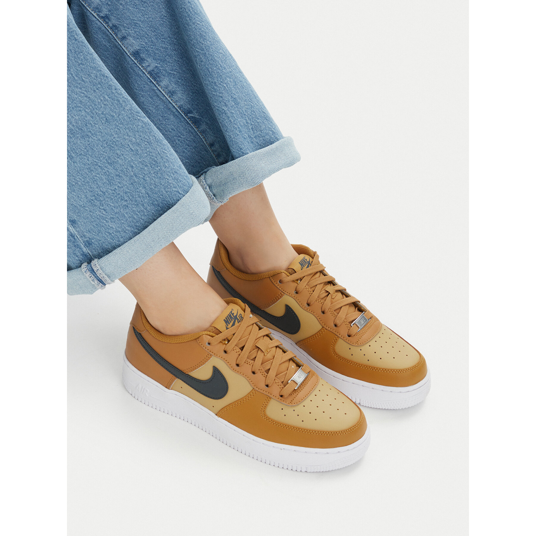 Сникърси Nike Air Force 1 (GS) CT3839 700 Кафяв