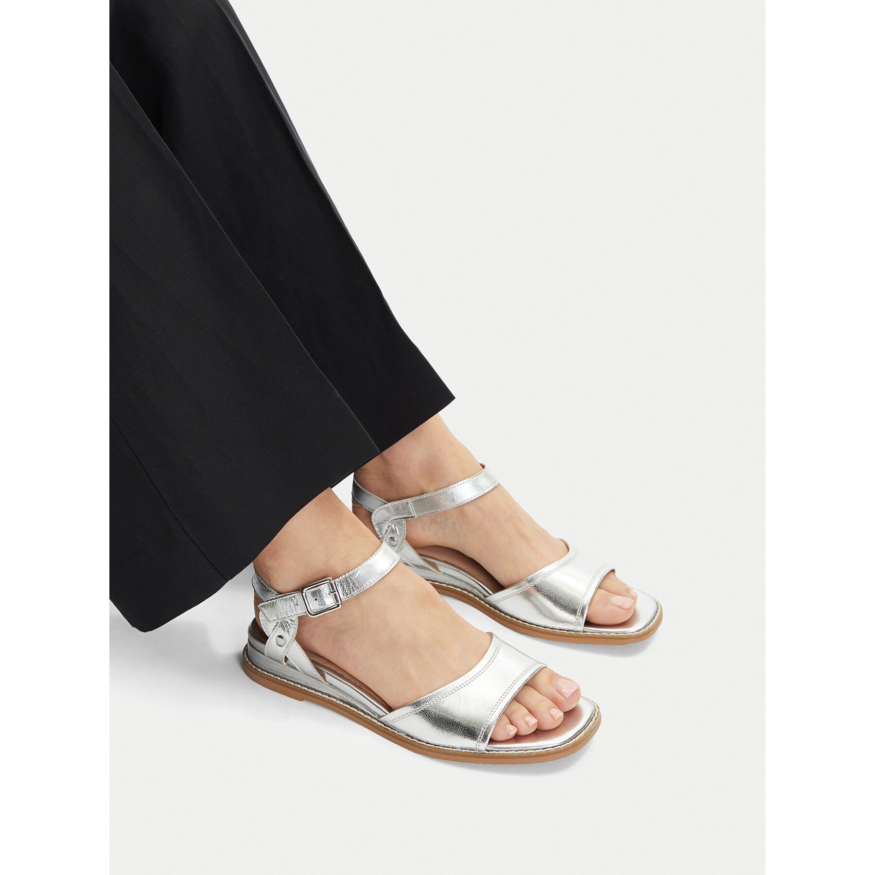 Sandale Lasocki WI33-CS853-HM-03 Srebrna