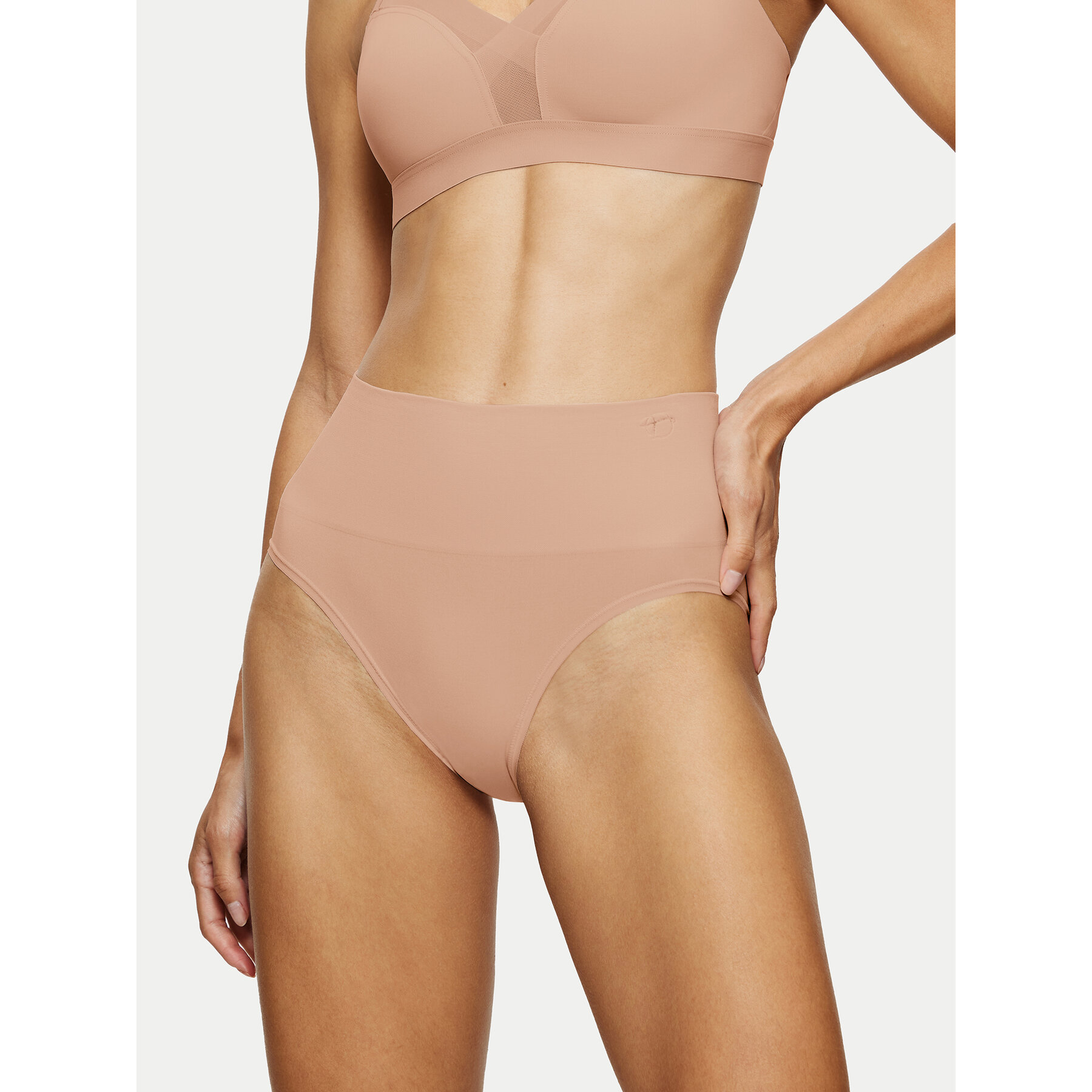 Triumph Intimo modellante pezzo sotto Soft Sculpt 10219736 Beige