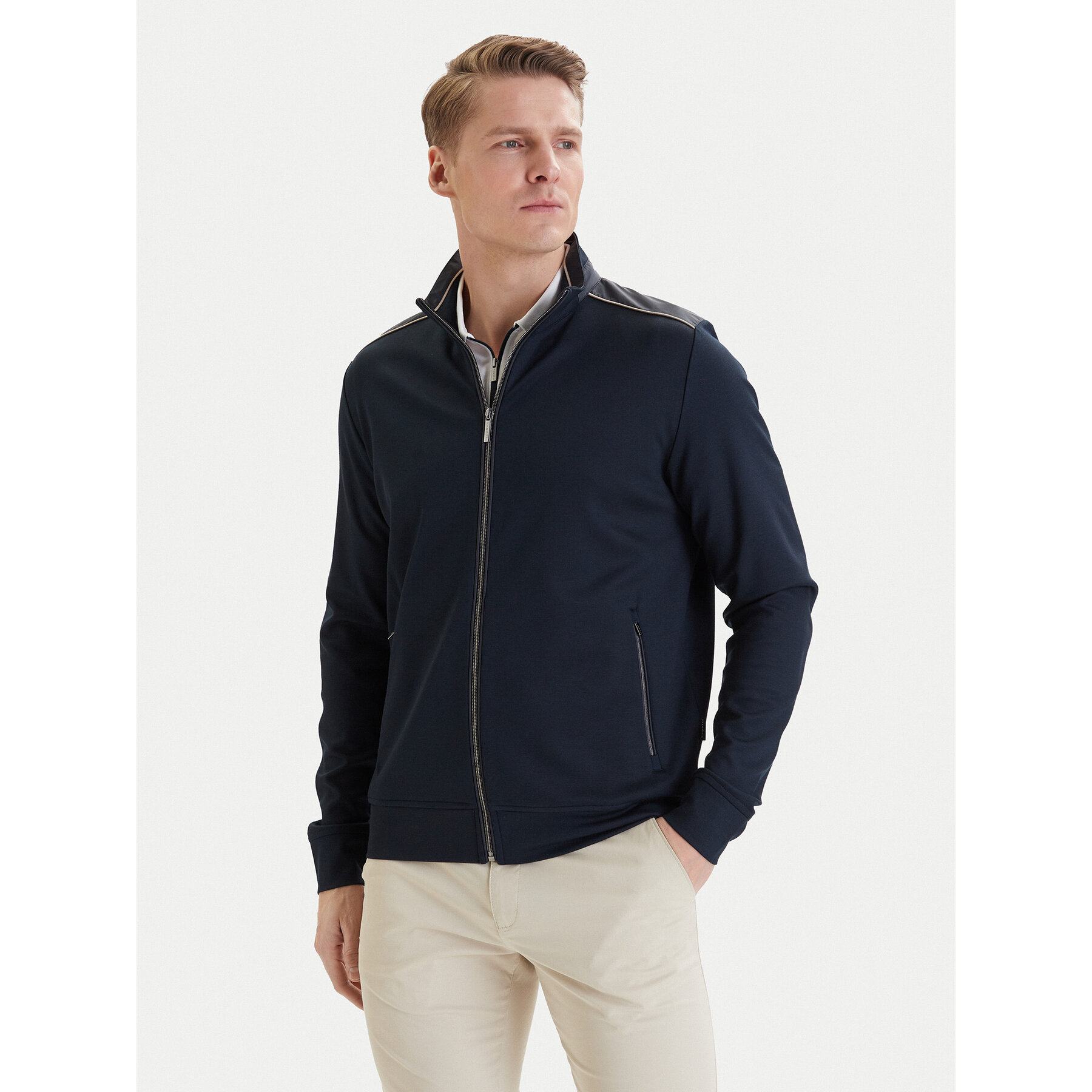Bugatti Sweatshirt 8750-15123E Dunkelblau Regular Fit