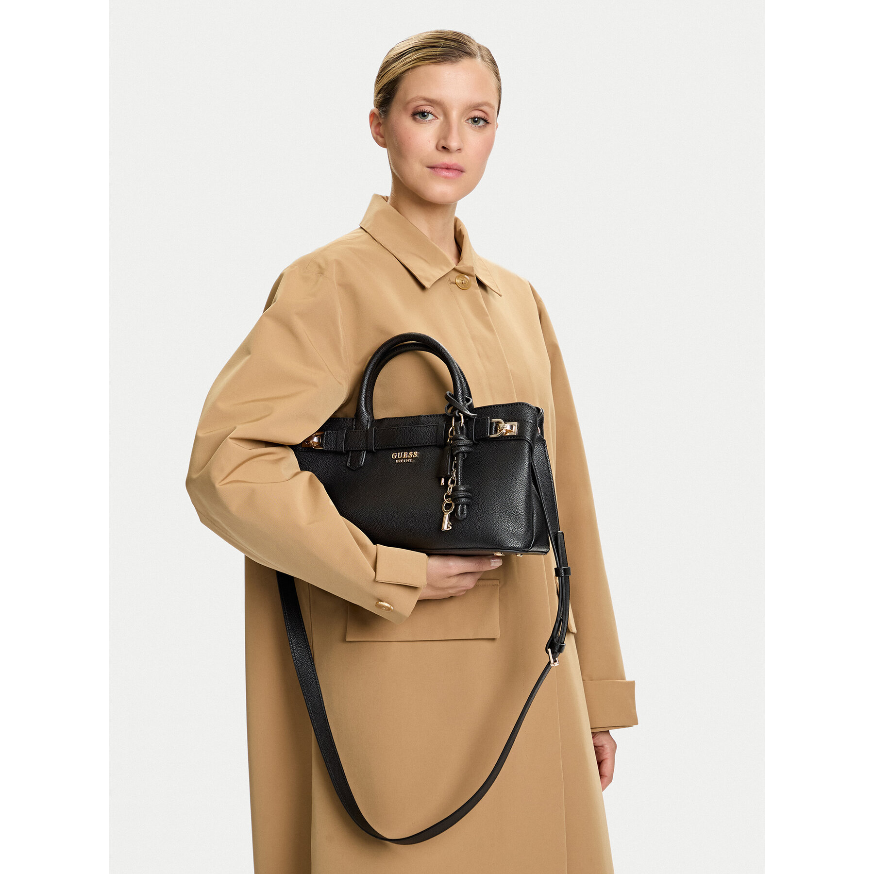 Дамска чанта Guess Gregoria HWBG85 46060 Черен