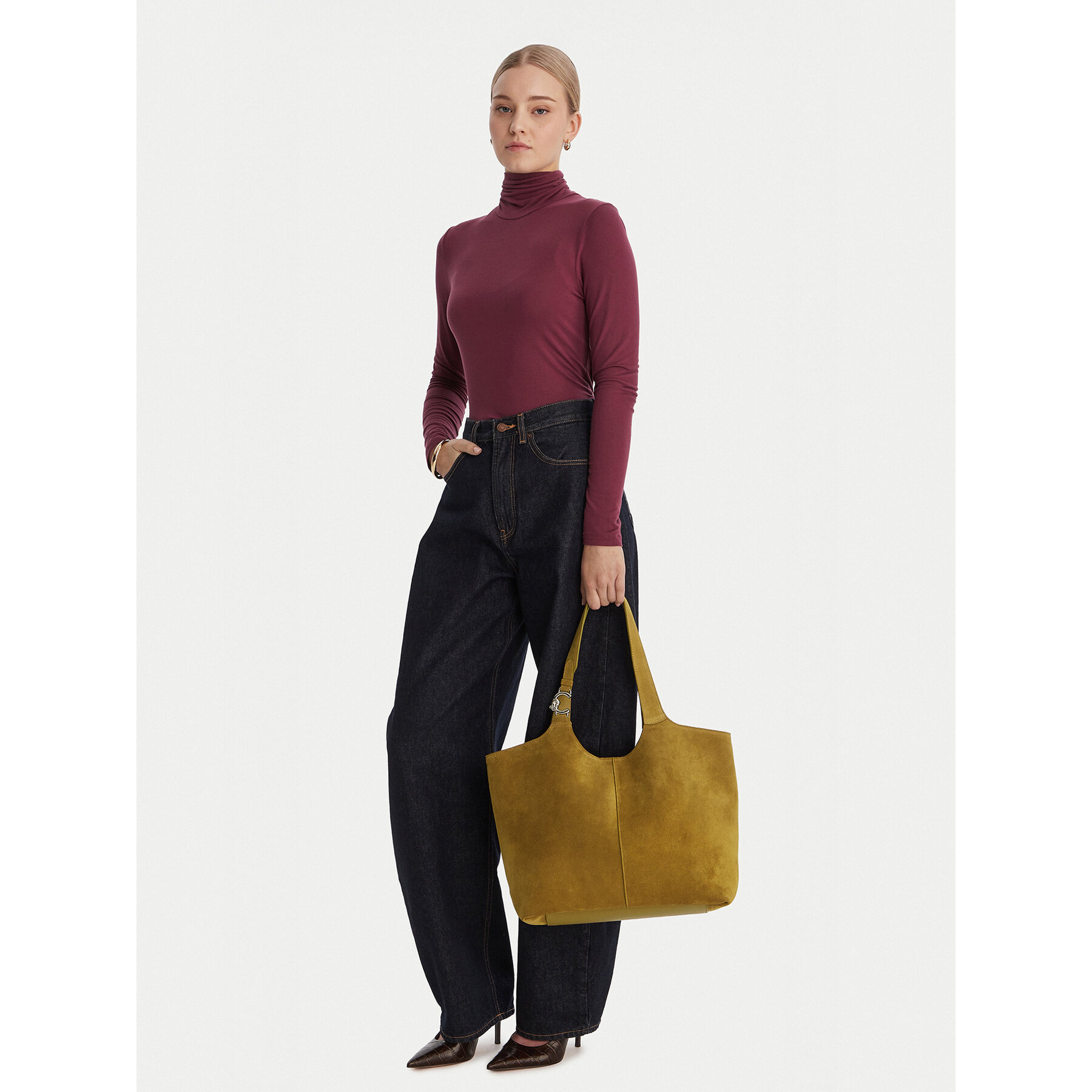 Τσάντα Coccinelle E1 THE 11 01 Χακί