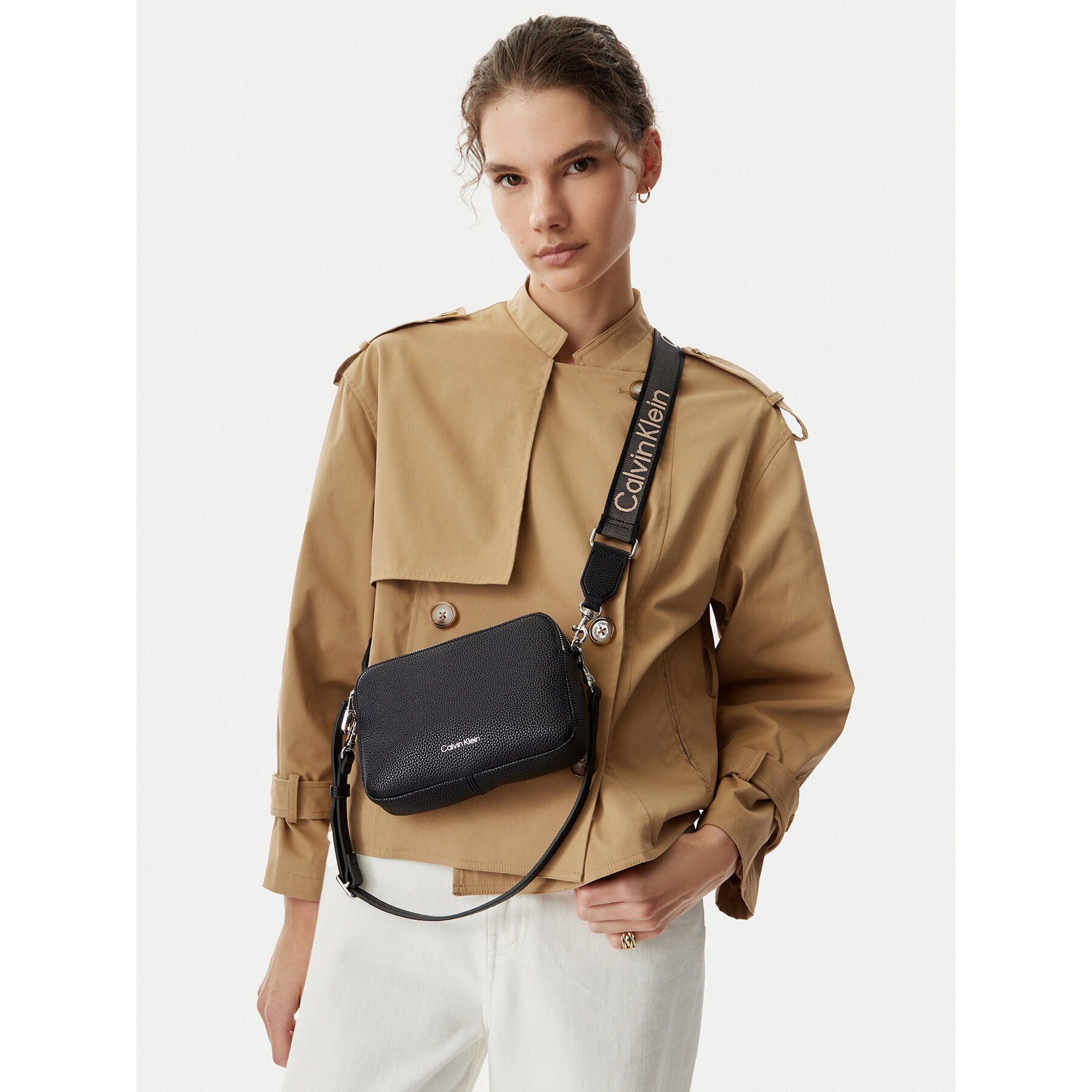 Geantă Calvin Klein Webbing 2X Strap Camera Bag LV04F3656G Negru