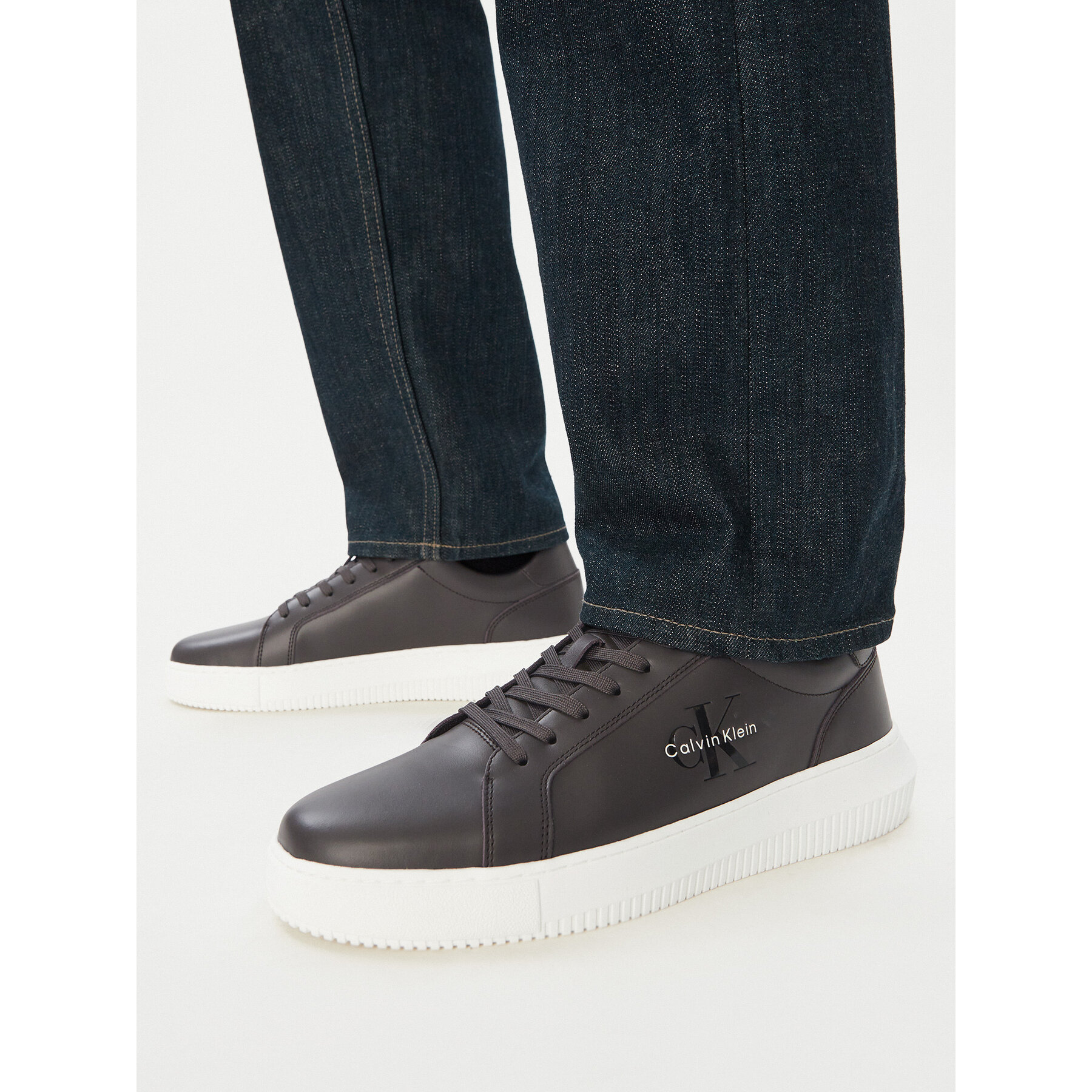 Sneakers Calvin Klein Chunky Cupsole Mono Lth YM0YM01317 Maro