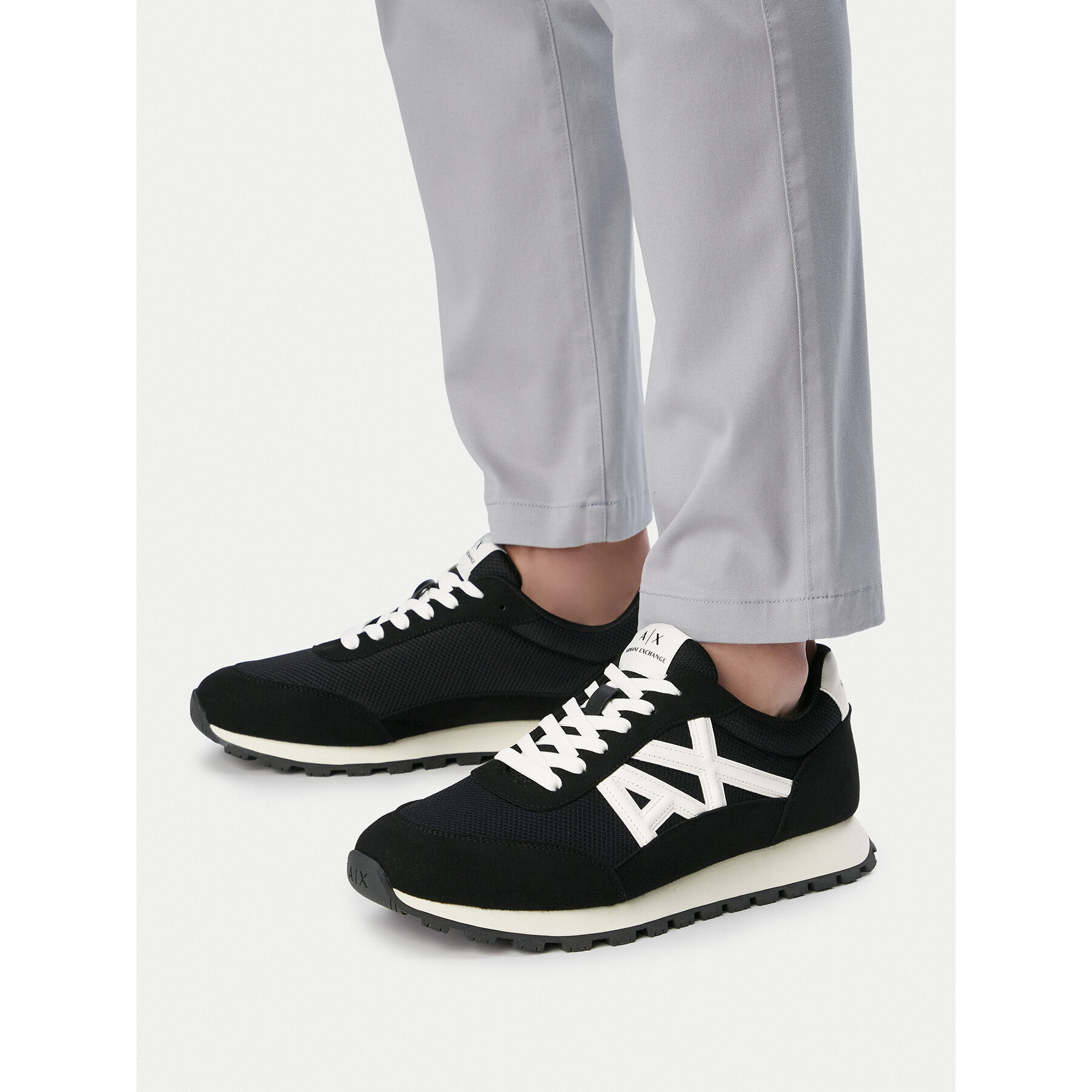 Tenisice Armani Exchange XM001960 AF19388 MC024 Crna