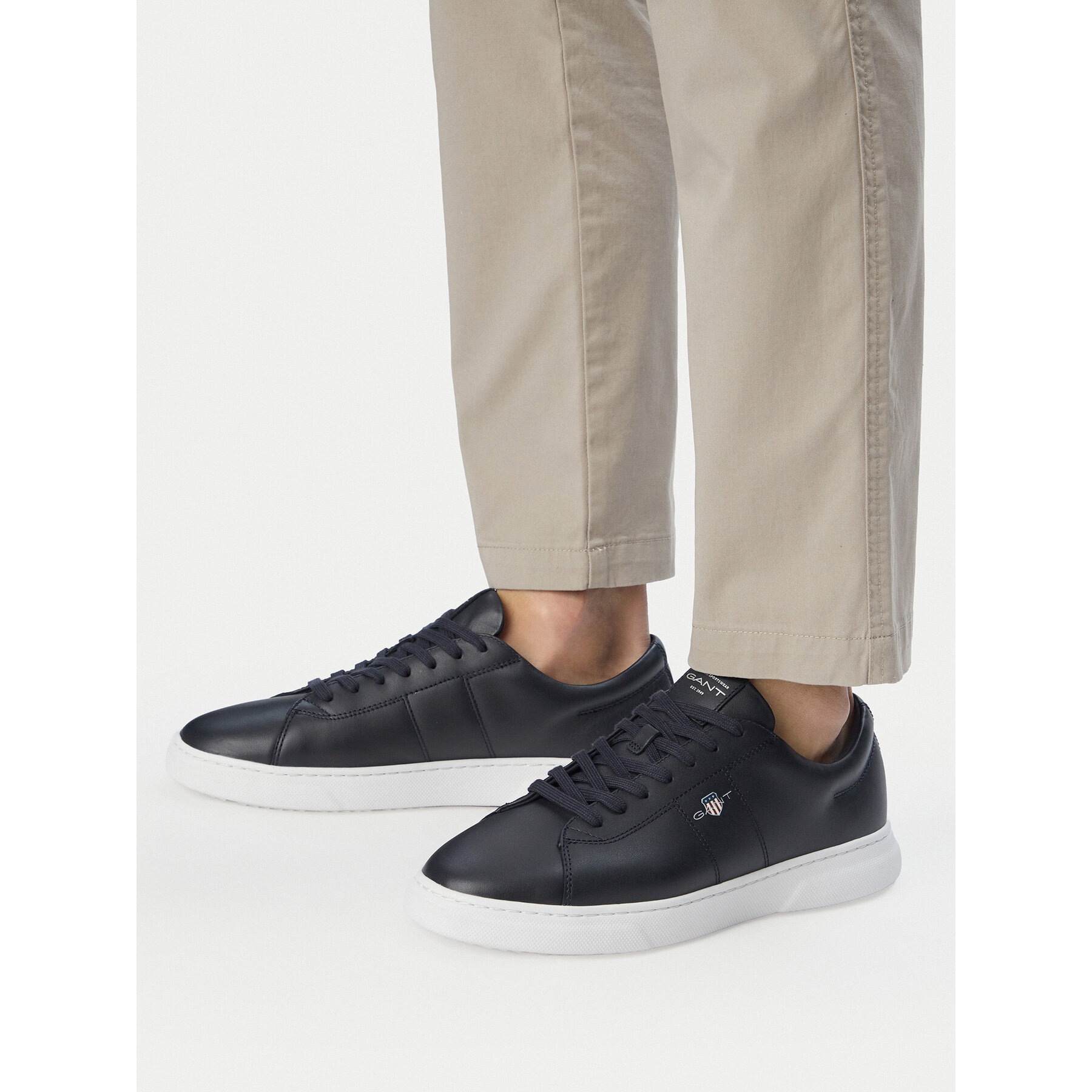 Sneakersy Gant 32631214 Tmavomodrá