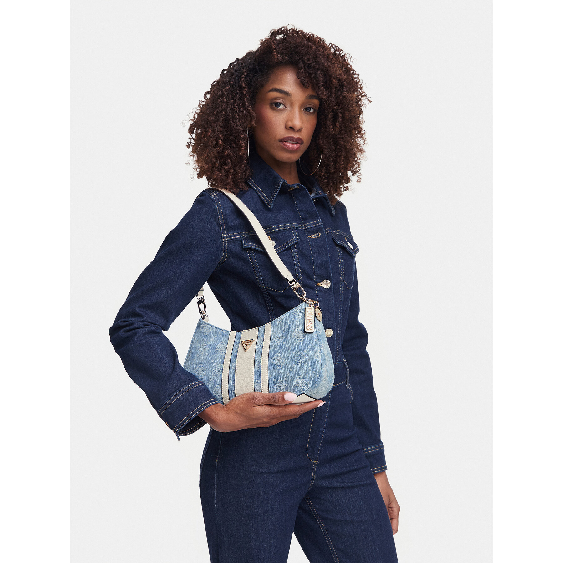 Torbica Guess Noelle II HWDL96 72180 Svijetlo plava