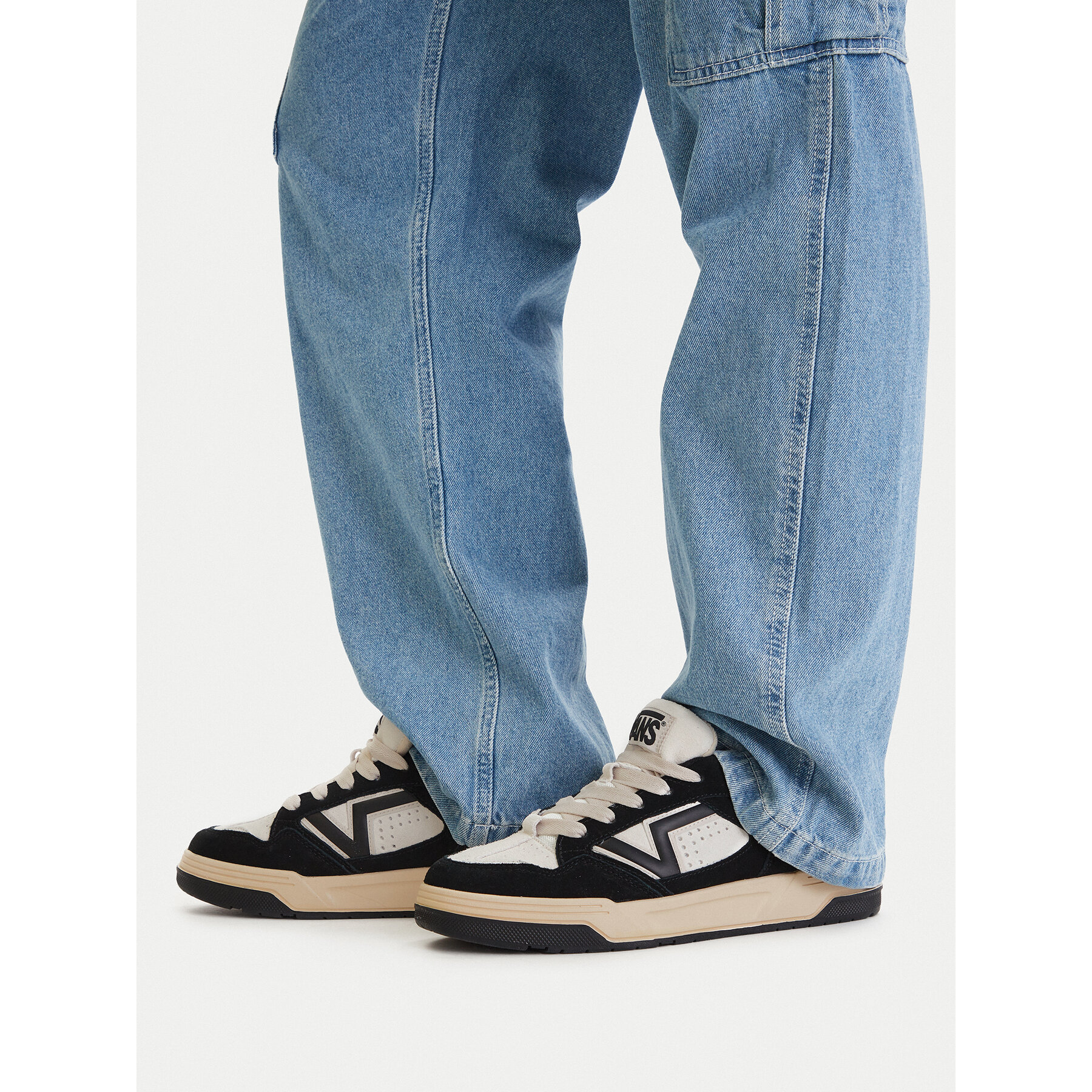 Superge Vans Upland VN000D1HBZW1 Črna