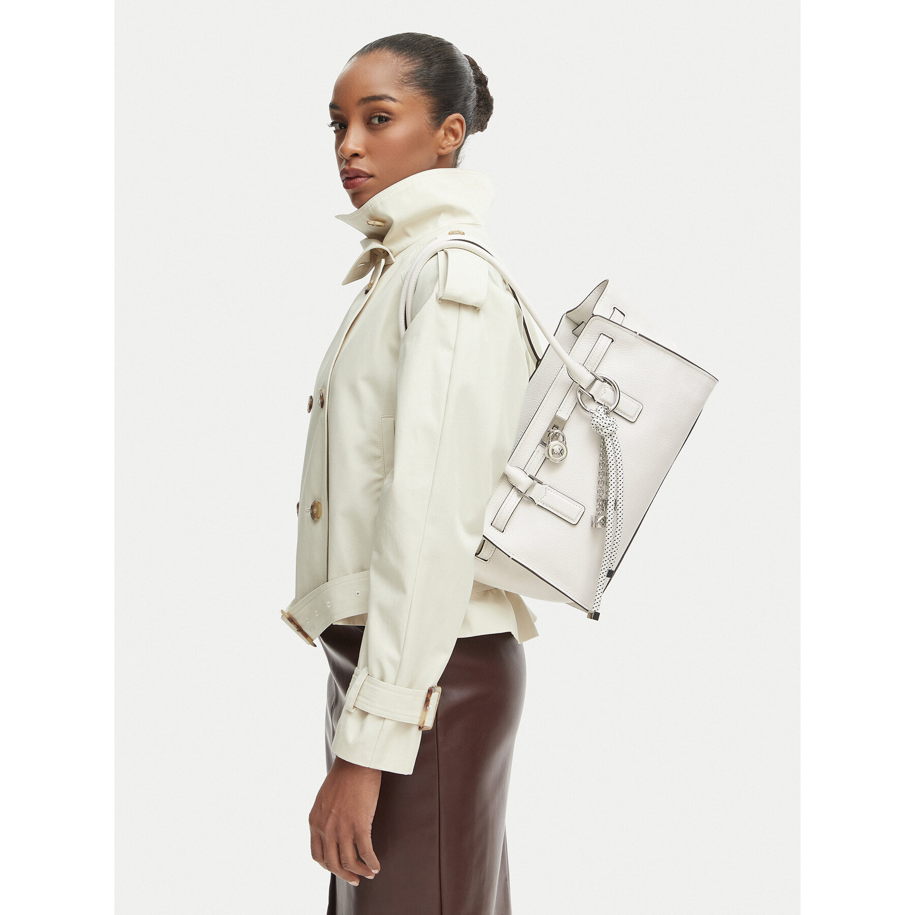 Torbica MICHAEL Michael Kors Hamilton Moderne 30F5SNXT0L Écru