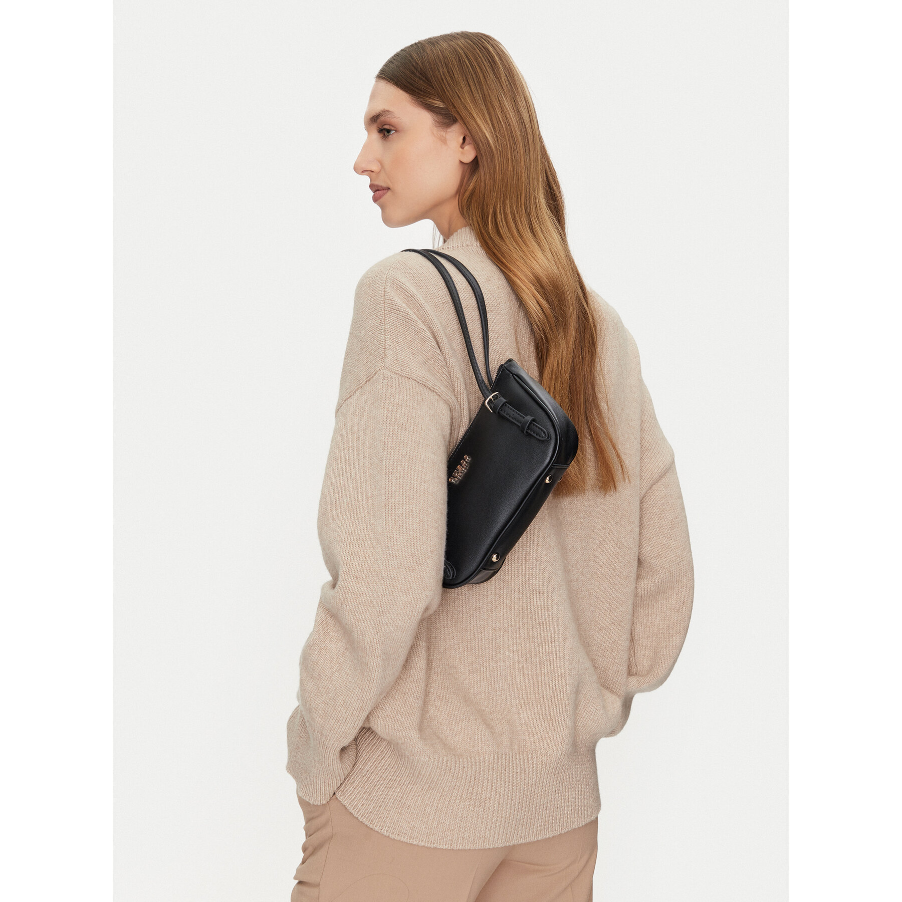 Дамска чанта Guess HWBG96 45760 Черен