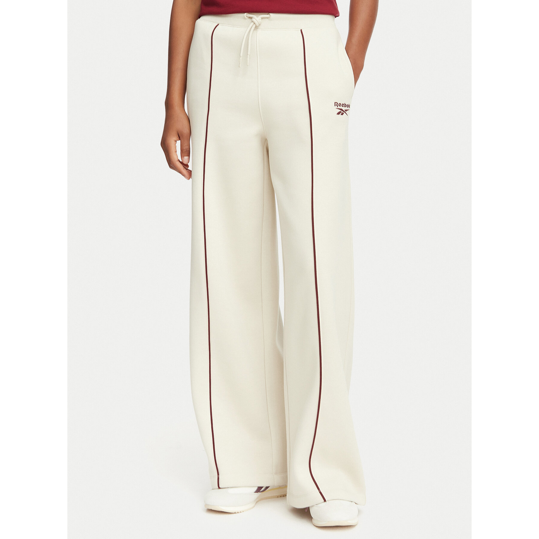 Reebok Jogginghose Oliwia RK25683CCW Creme Regular Fit