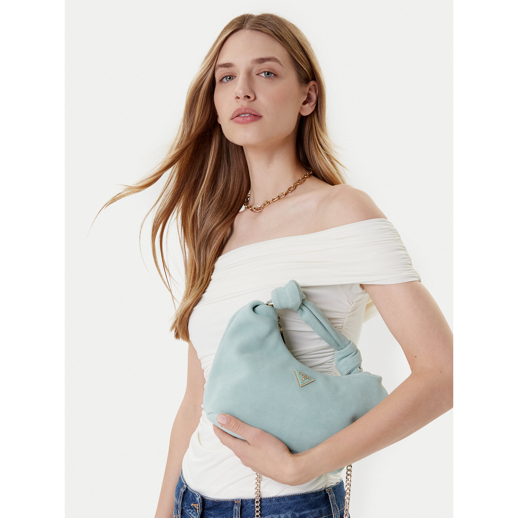 Дамска чанта Guess Isotta HWSG96 60010 Електриков