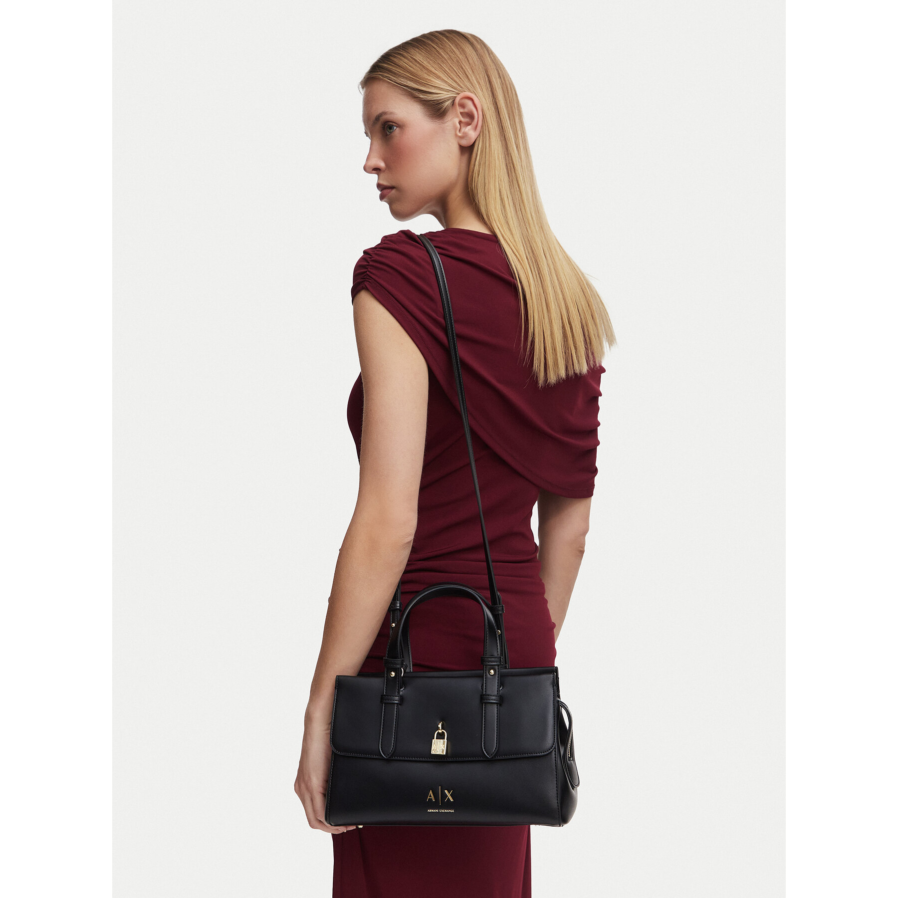 Geantă Armani Exchange XW003055 AF28605 UC001 Negru