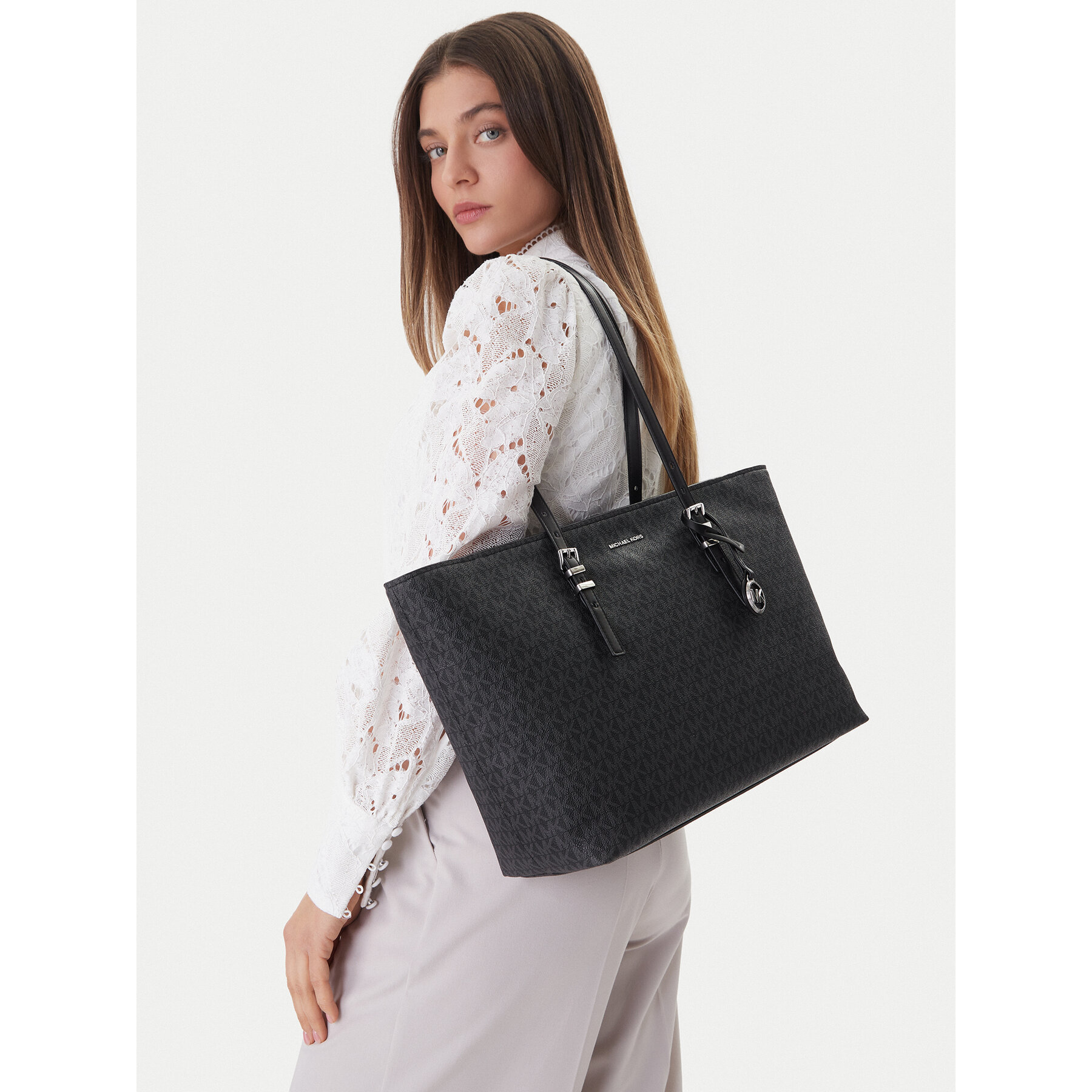 Дамска чанта MICHAEL Michael Kors Quinn 30T5SQNT9V Черен