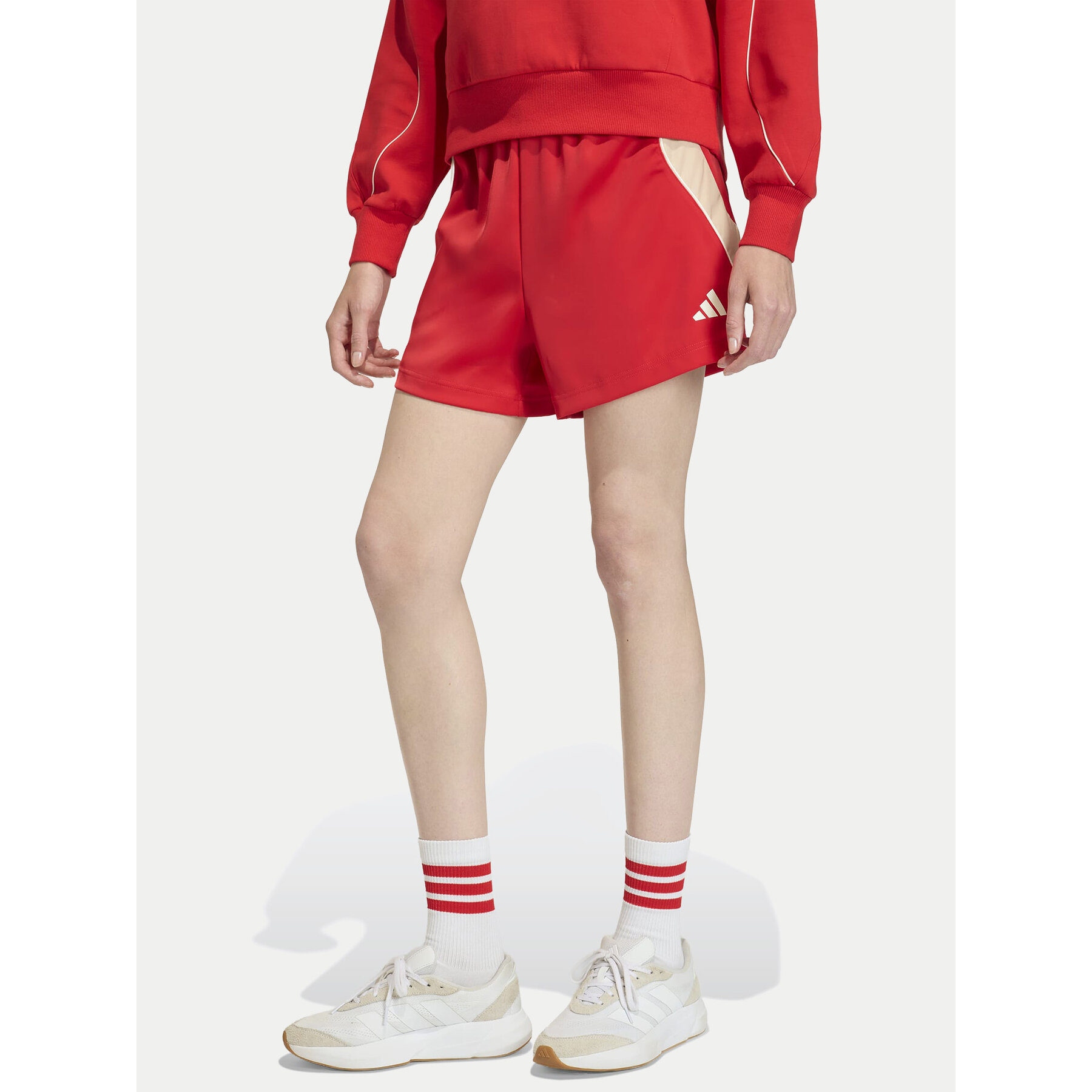 adidas Sportshorts Stadium KB4943 Rot Loose Fit