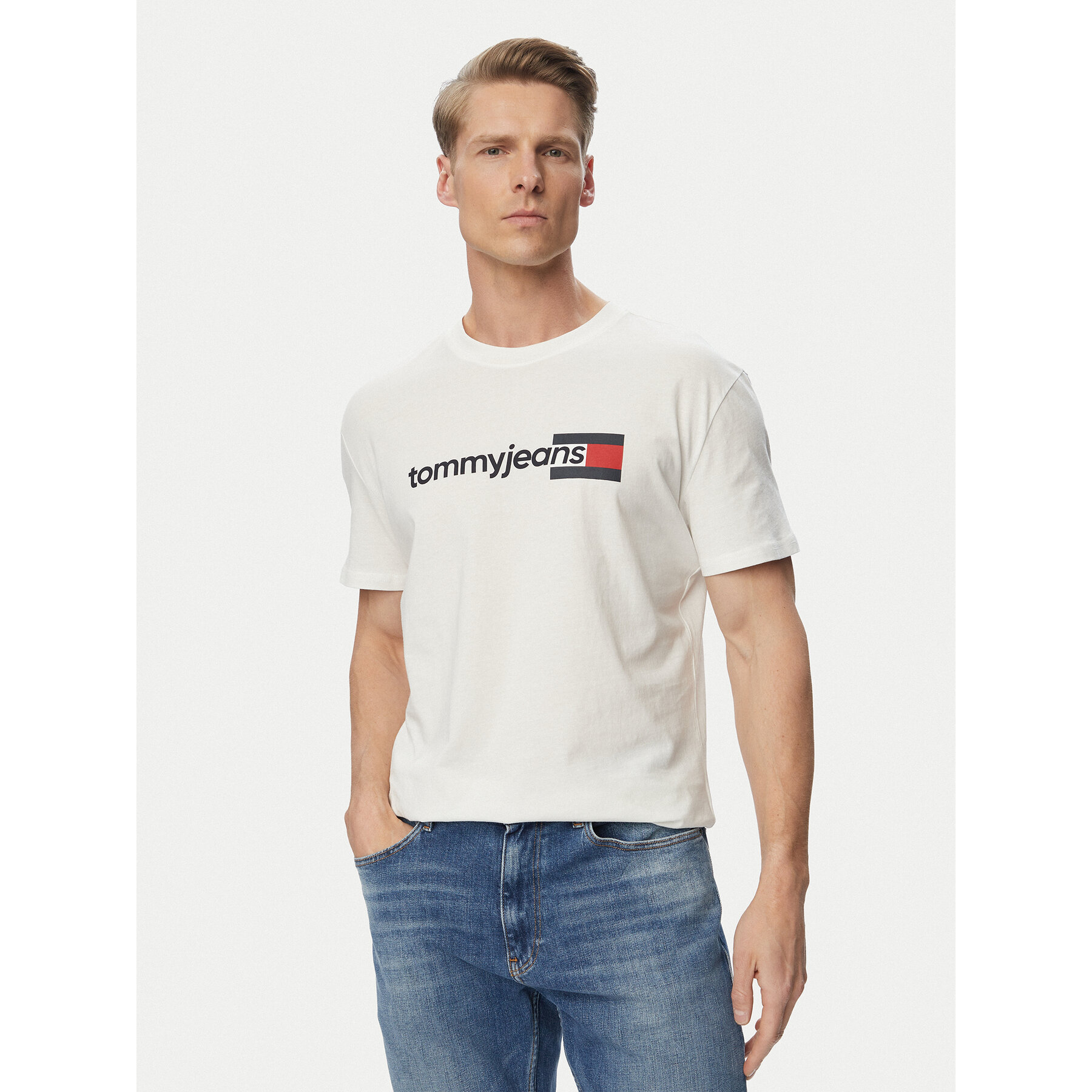 Tommy Jeans T-Shirt Entry Dna DM0DM23406 Weiß Regular Fit