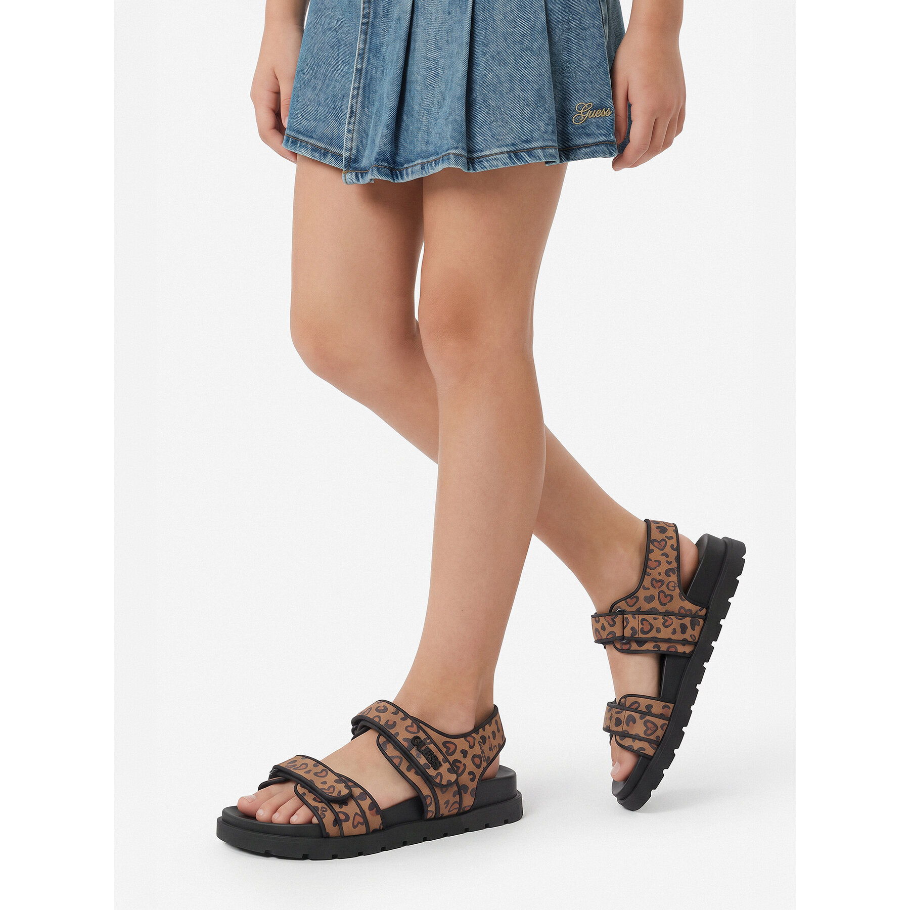 Sandále Guess CEO-CS6702-05 Hnedá