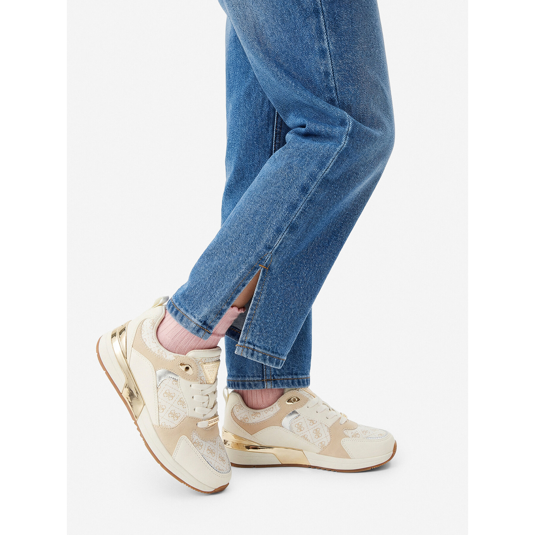 Sneakers Guess EO-CS25049-01 Crem