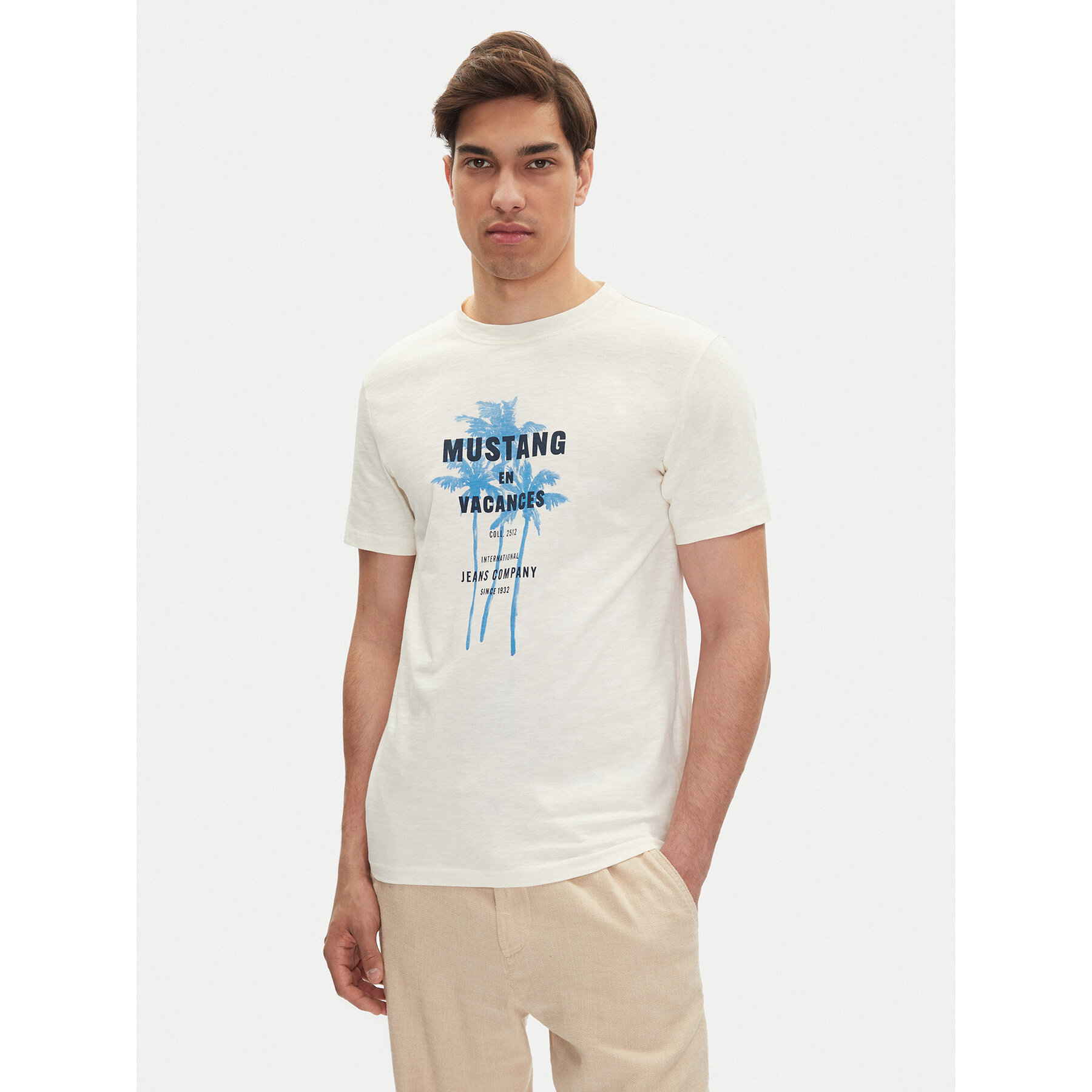 Mustang T-shirt Austin 1016490 Bianco Regular Fit