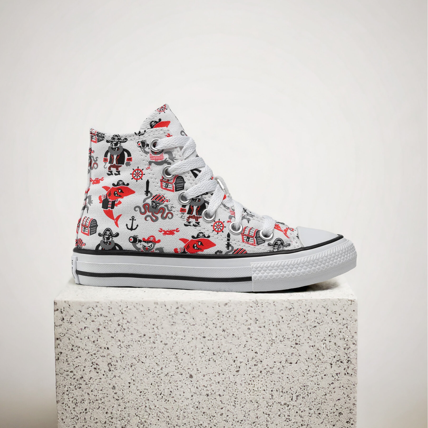 Converse Plátenky Chuck Taylor All Star Pirate 372874C Biela