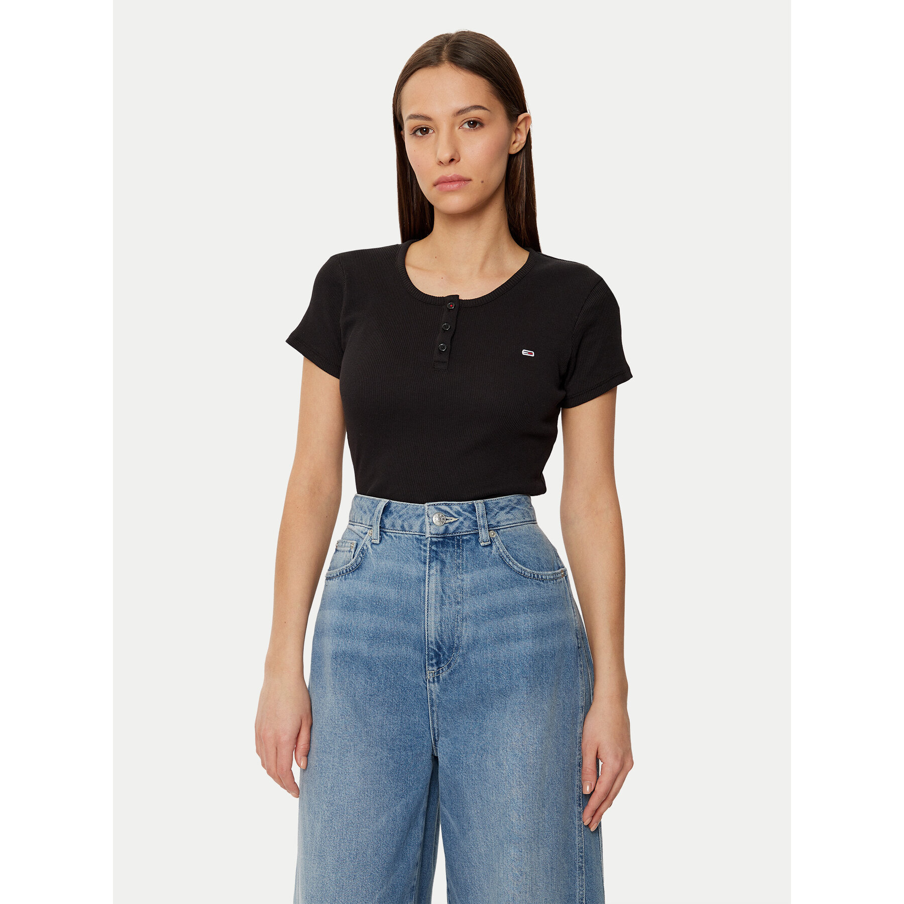 Tommy Jeans Majica DW0DW19502 Črna Slim Fit