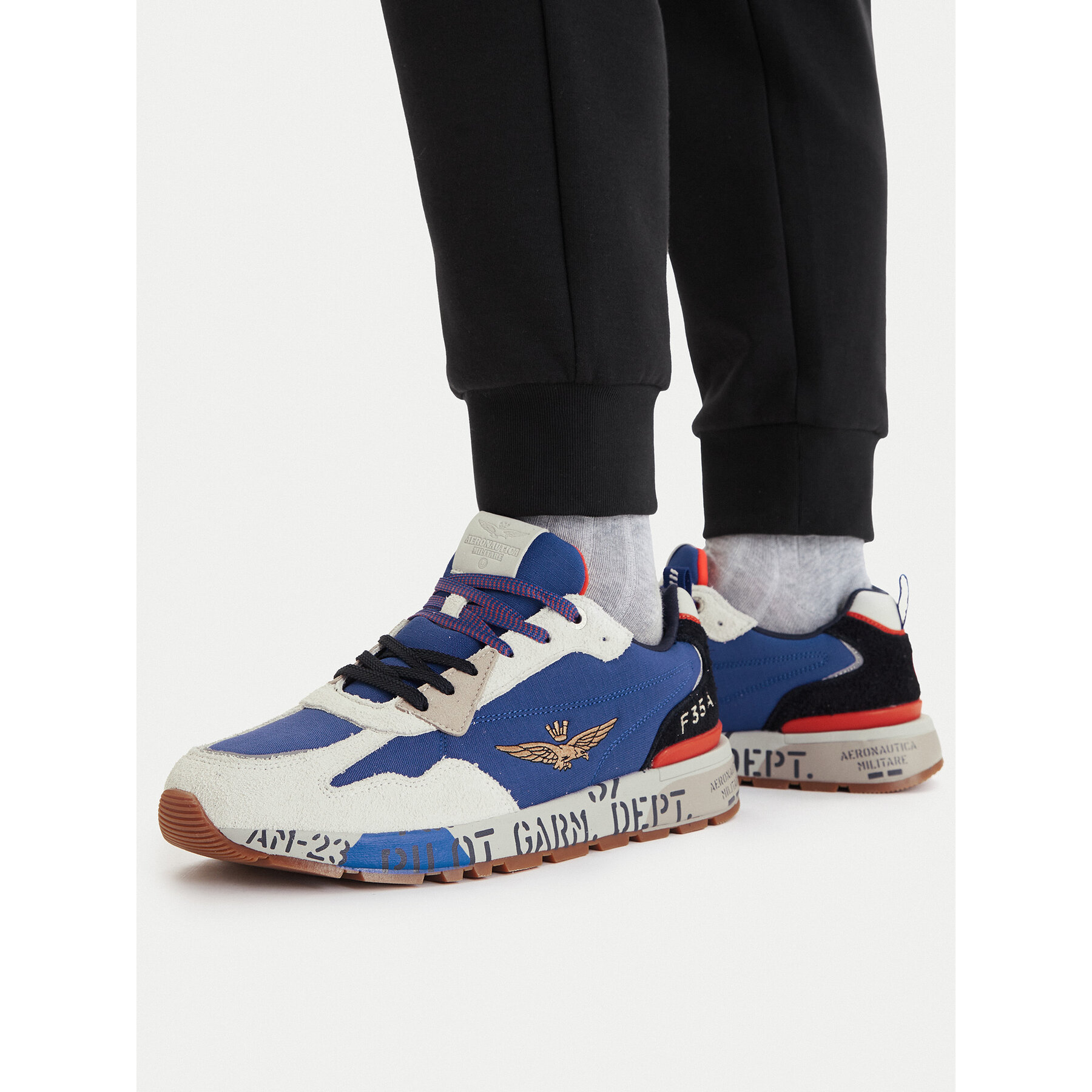Sneakersy Aeronautica Militare 261SC0276UCT03546 Farebná