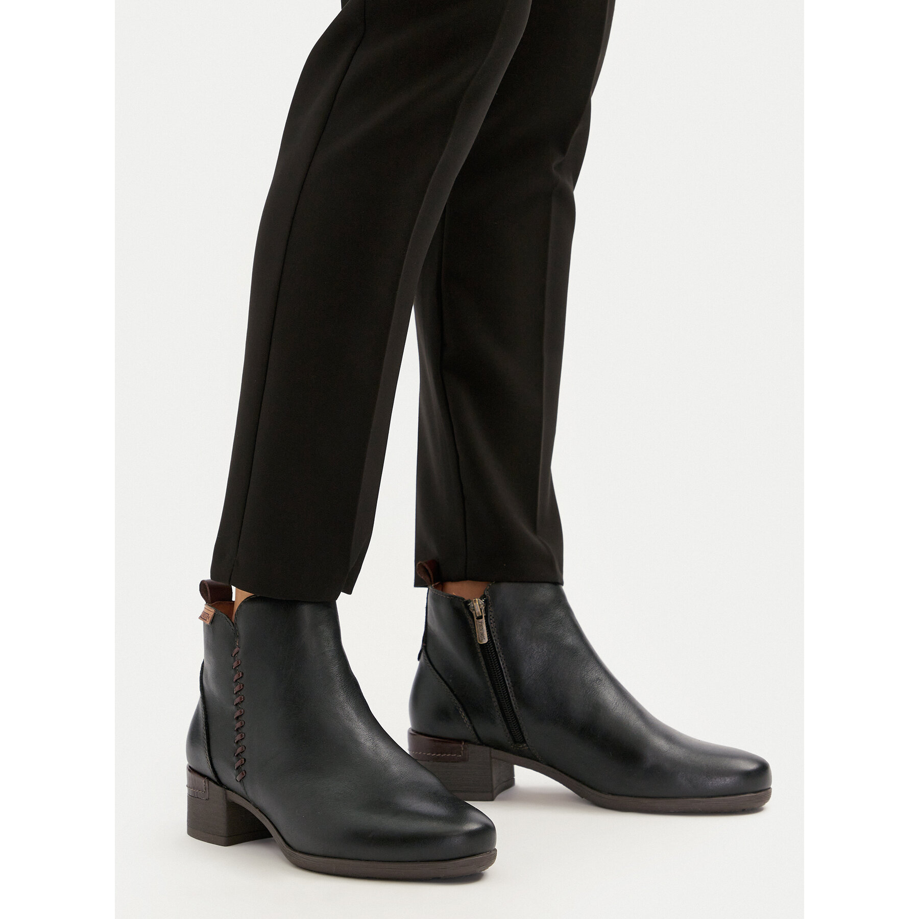 Botine Pikolinos W6W-8950 Negru