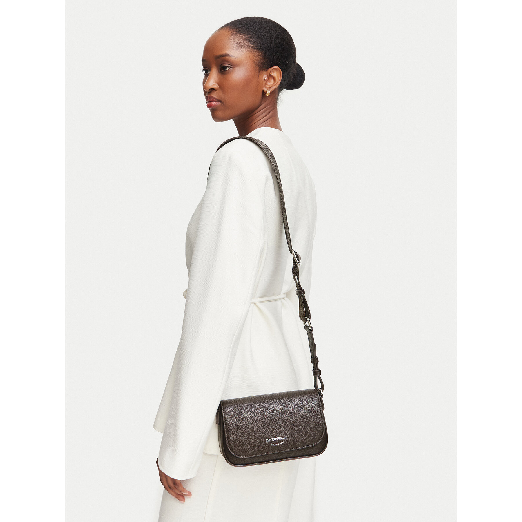 Geantă Emporio Armani EW000538 AF12036 M6458 Maro
